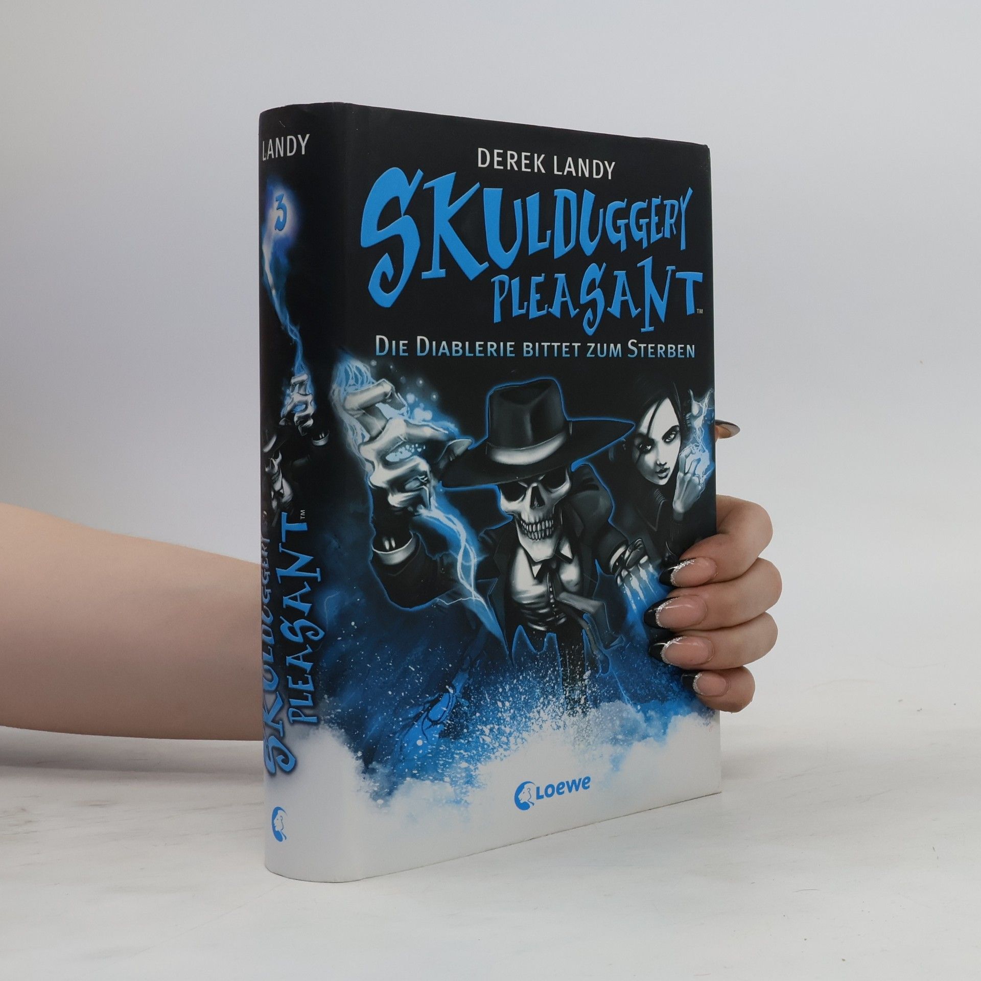 Derek Landy Skulduggery Pleasant 3