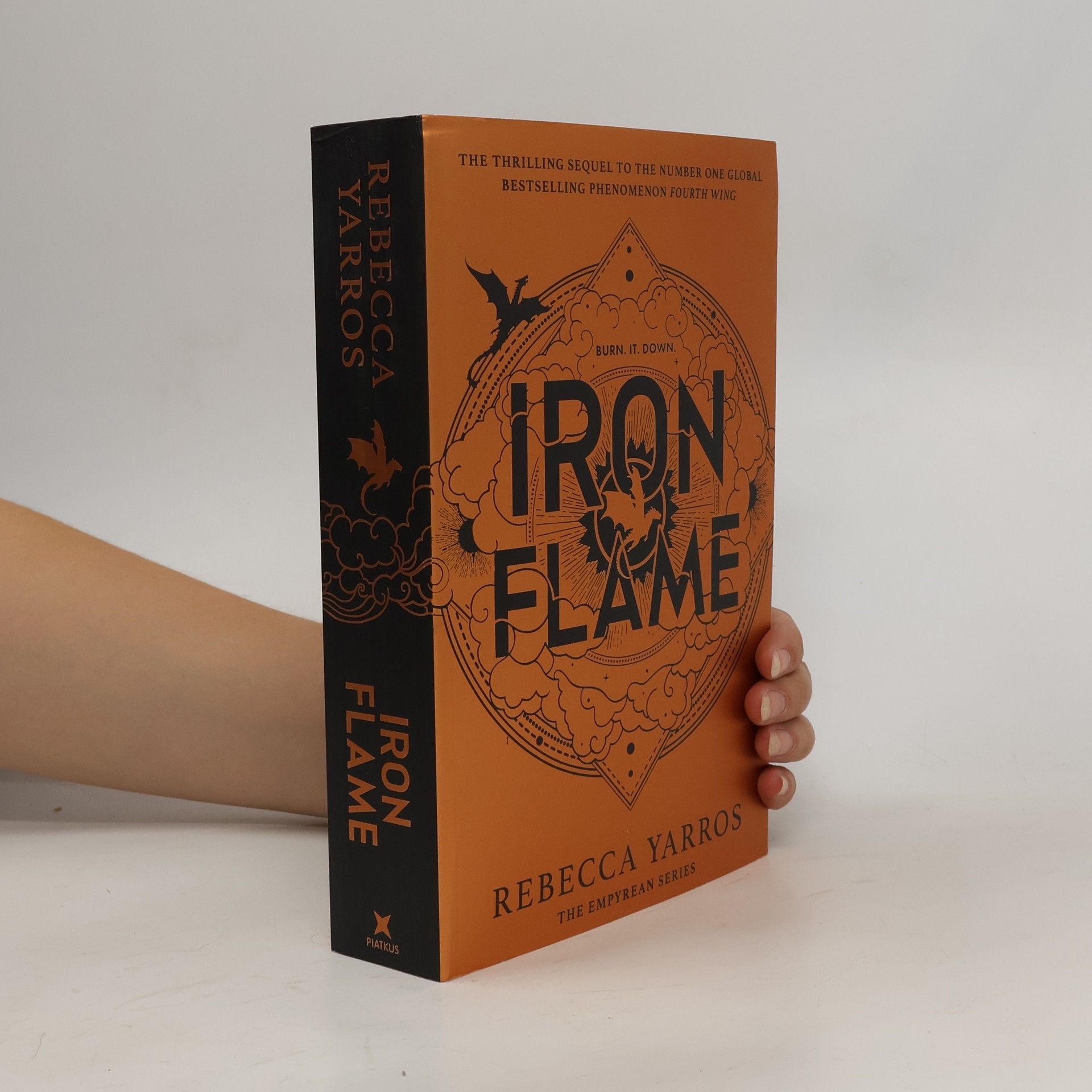 Rebecca Yarros Iron Flame