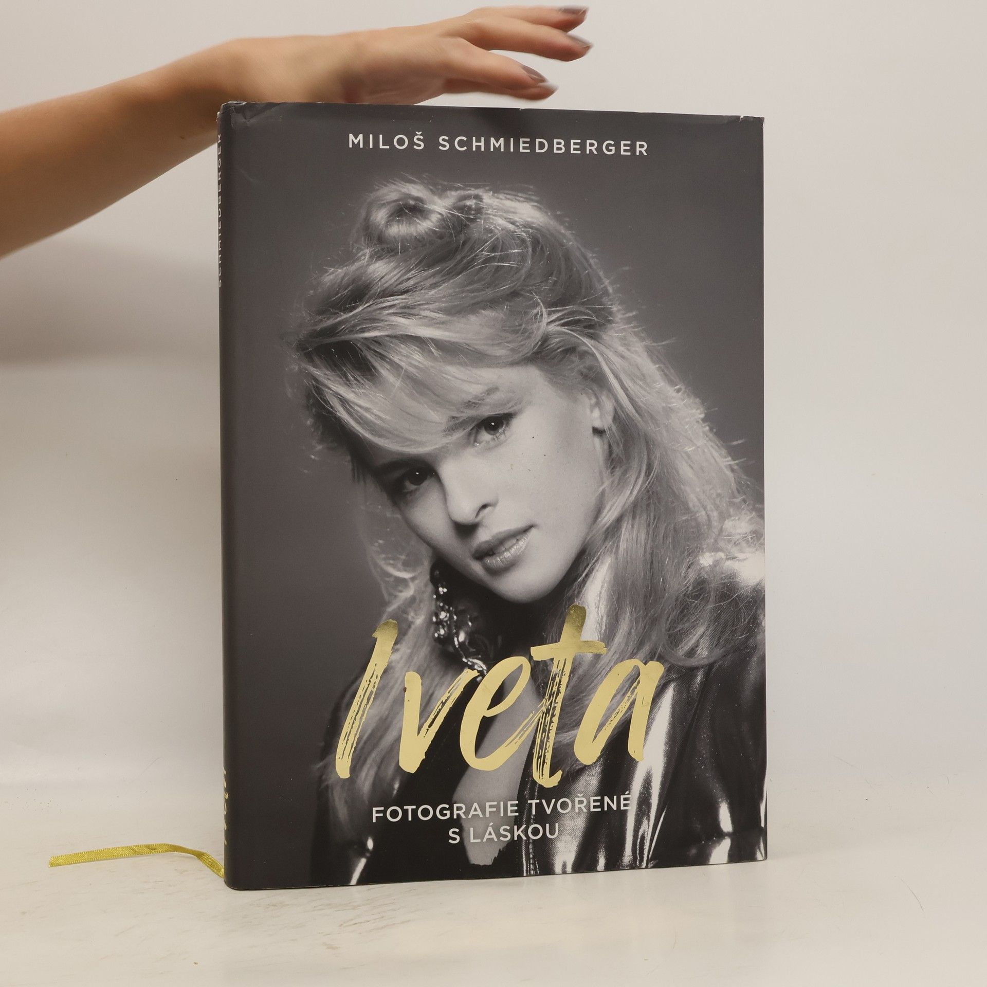 Miloš Schmiedberger Iveta. Fotografie tvořené s láskou