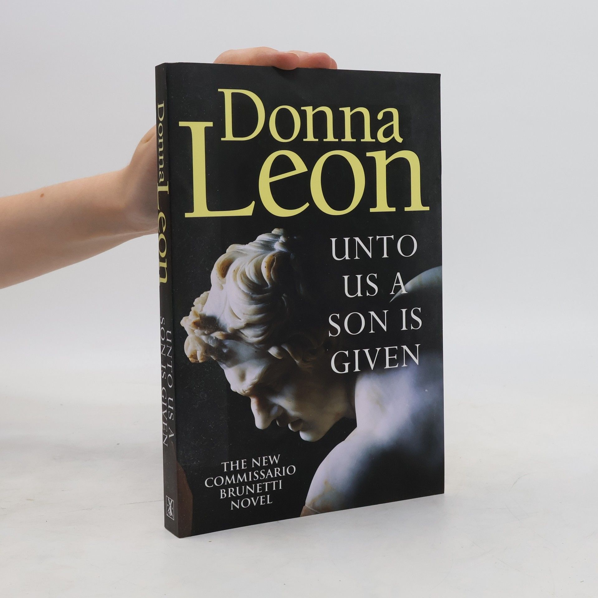 Donna Leon Unto Us a Son Is Given