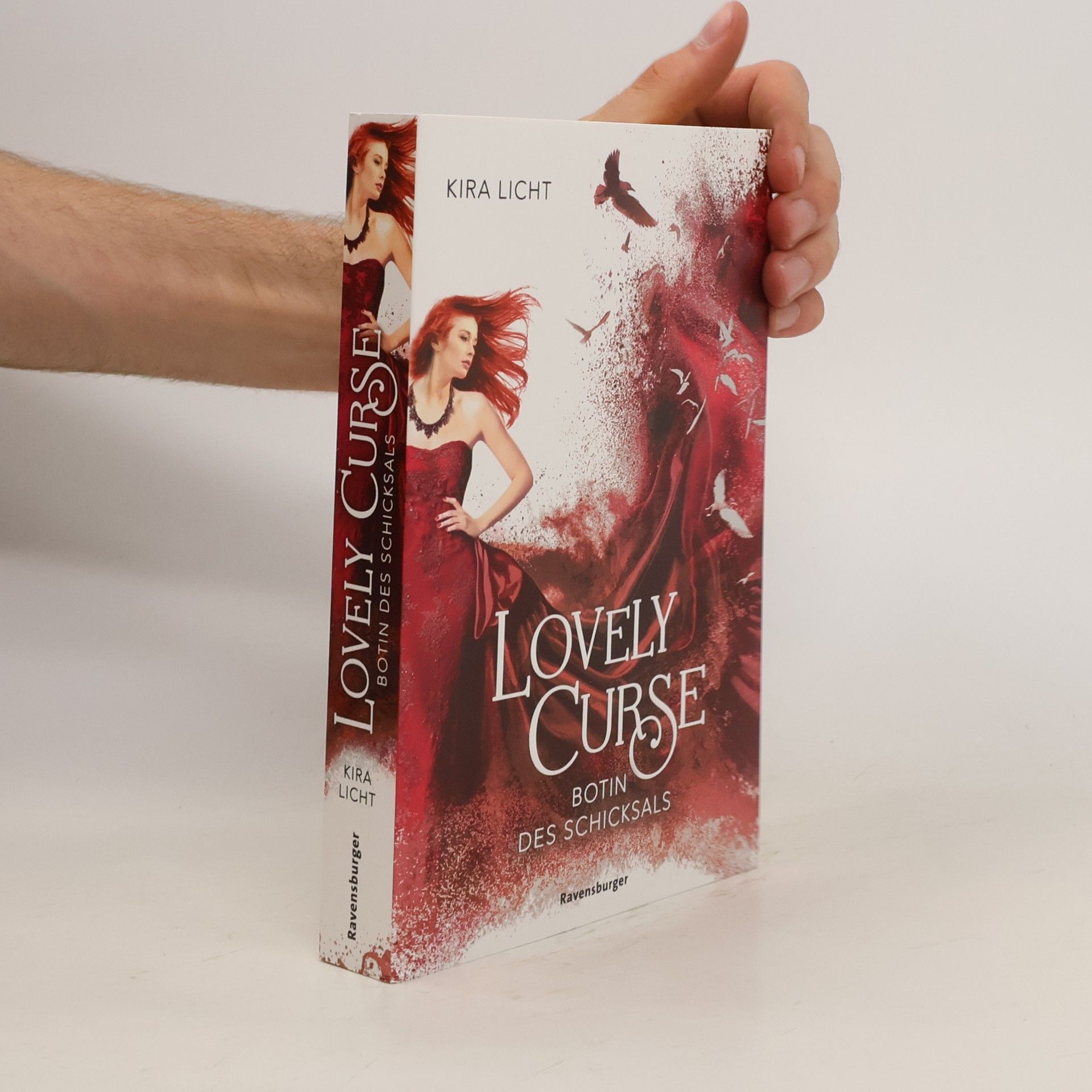 Kira Licht Lovely Curse: Botin des Schicksals
