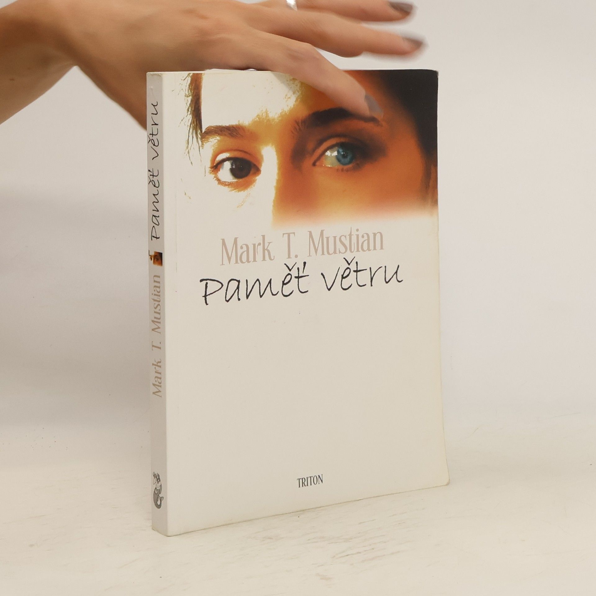 Mark Mustian Paměť větru