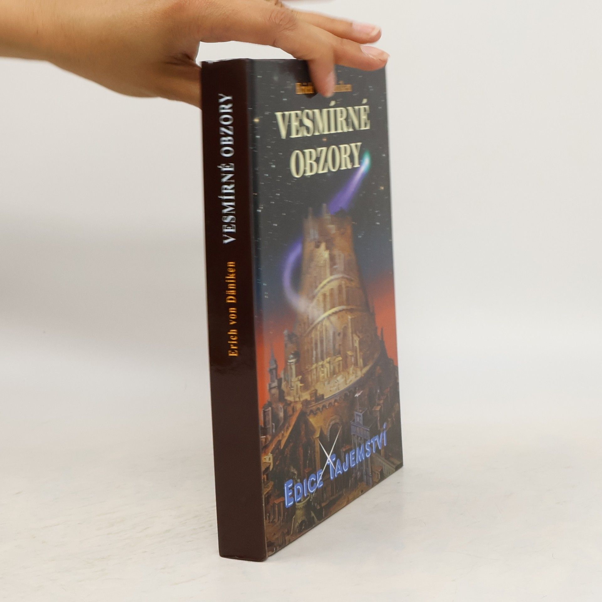 Erich von Däniken Vesmírné obzory