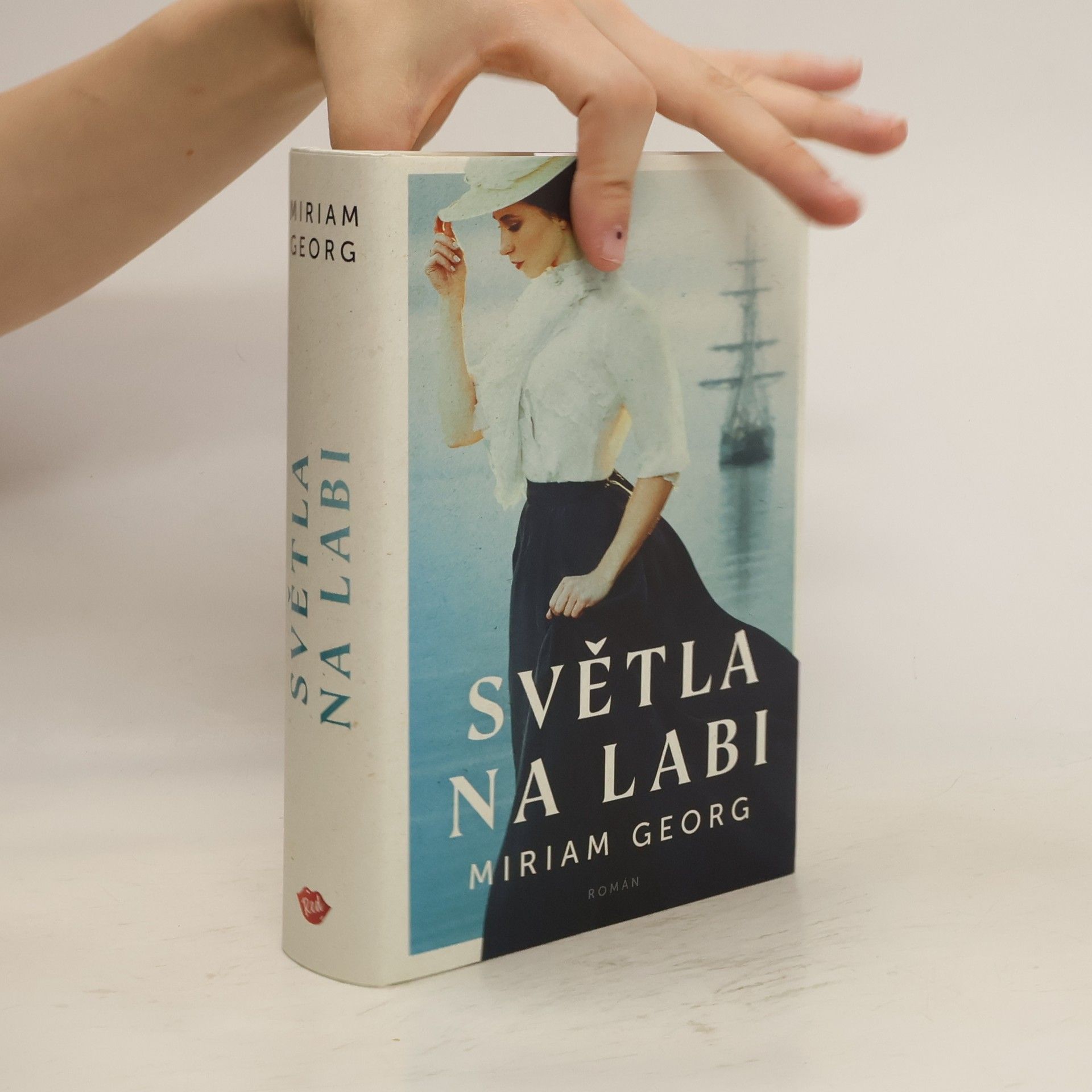 Miriam Georg Světla na Labi