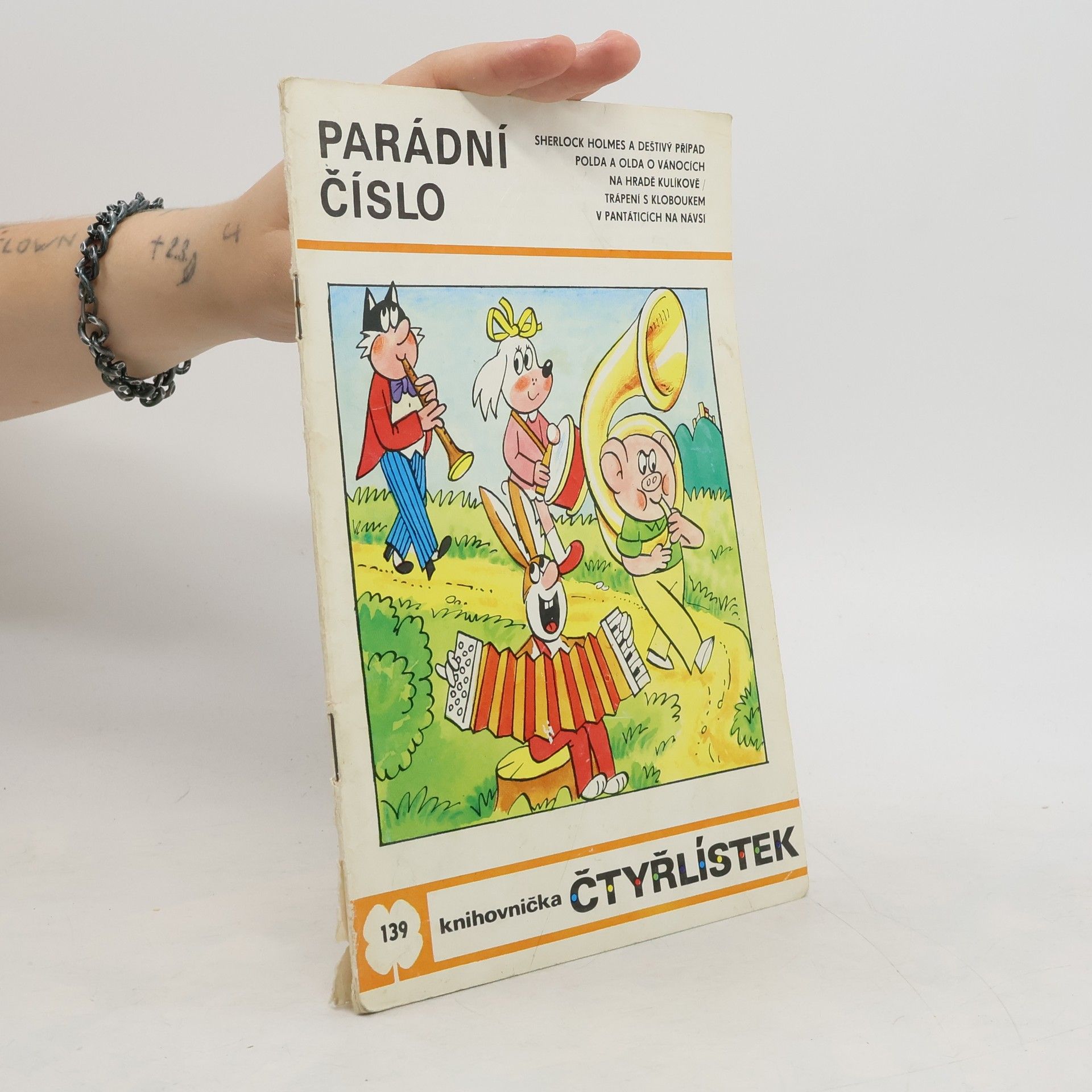 kolektiv Čtyřlístek 139. Parádní číslo