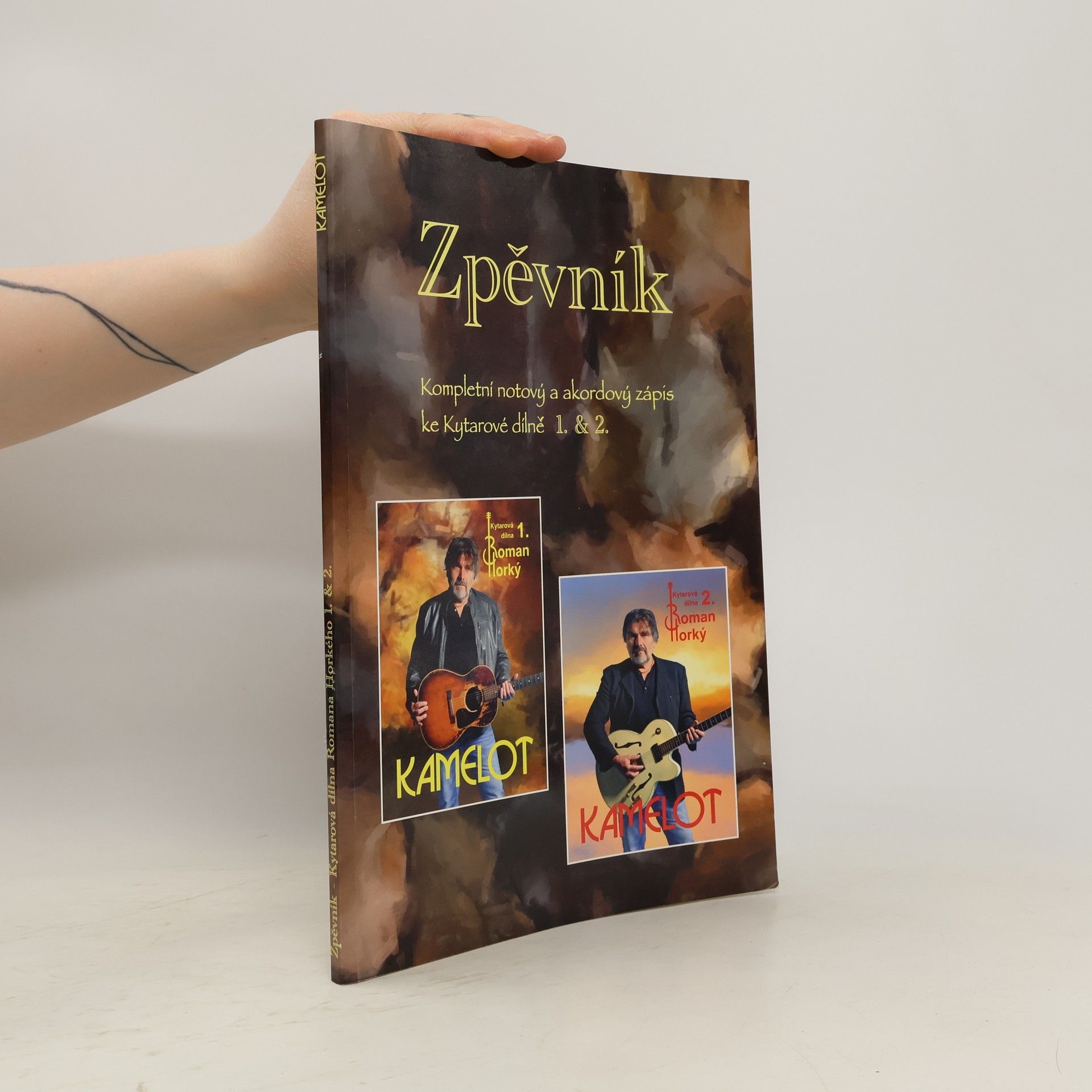 Roman Horký Zpěvník. Kompletní notový a akordový zápis ke Kytarové dílně 1. a 2.