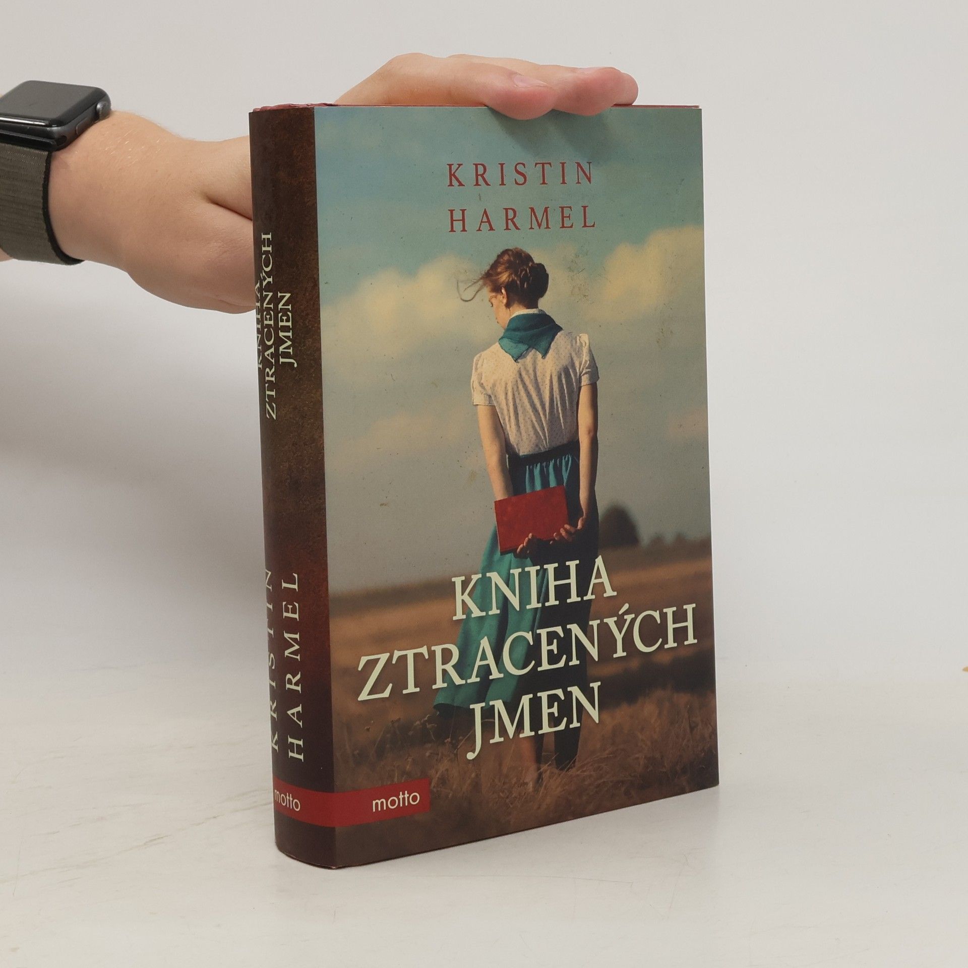 Kristin Harmel Kniha ztracených jmen