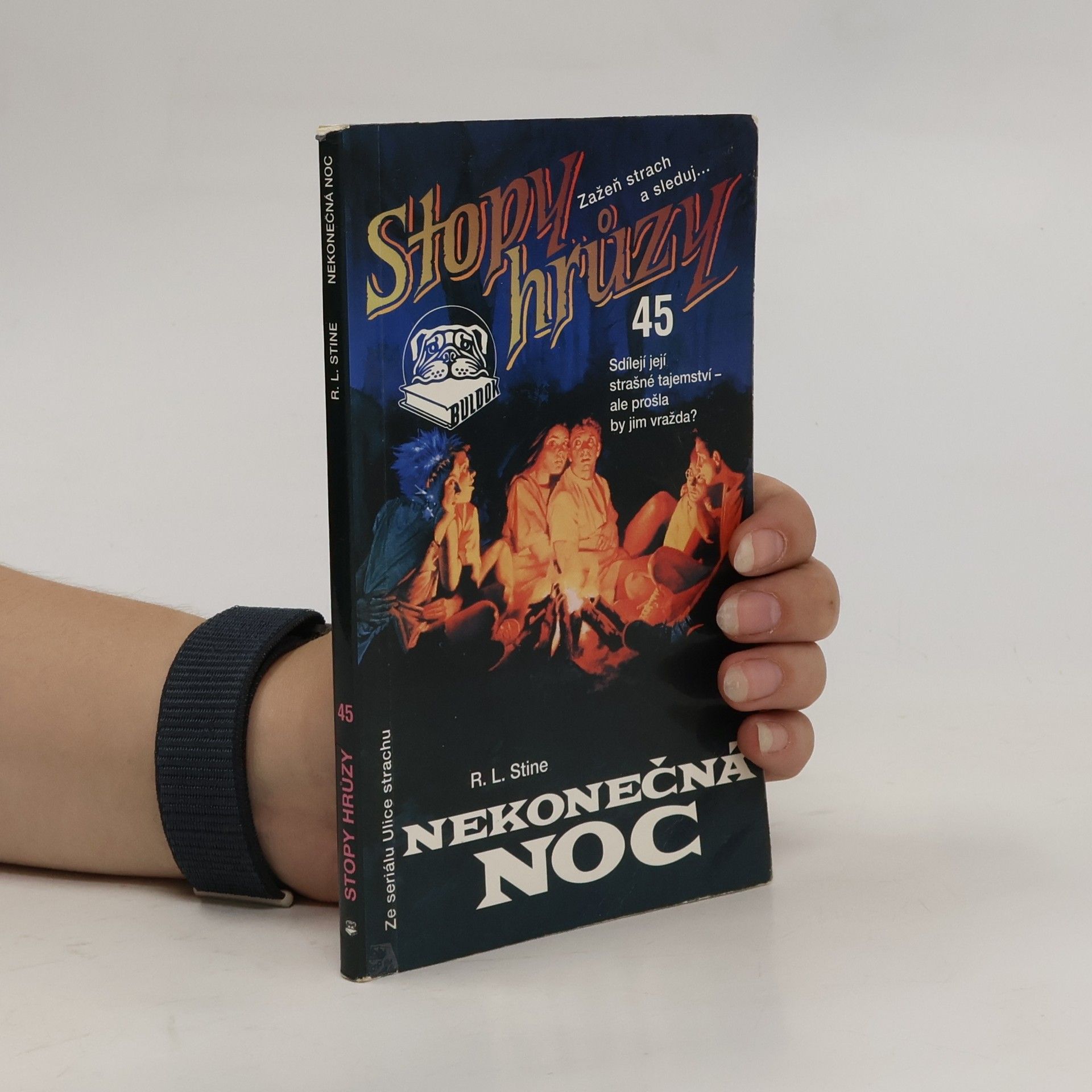 Oldřich Pošmurný Stopy hrůzy 45: Nekonečná noc