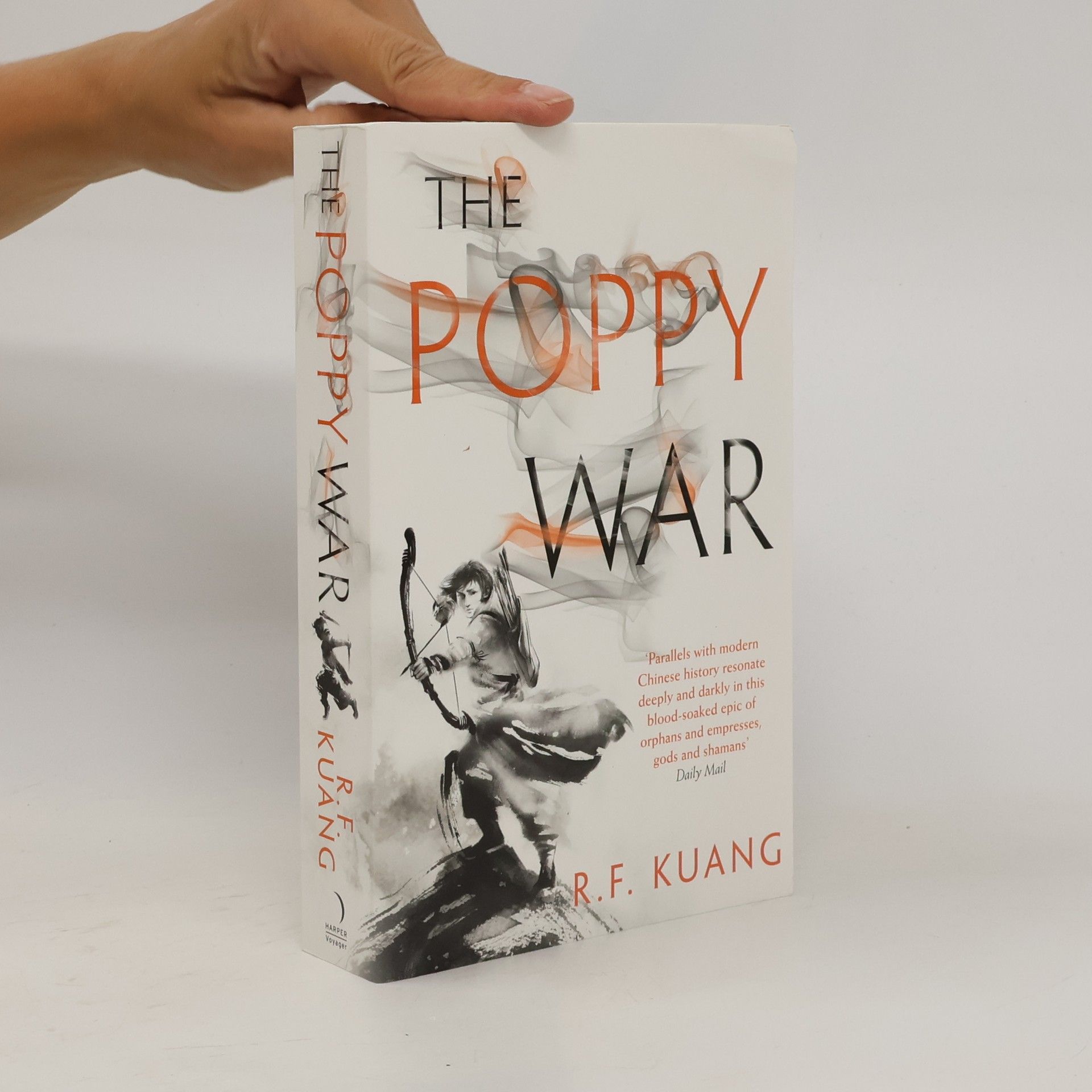 R.F. Kuang The poppy war