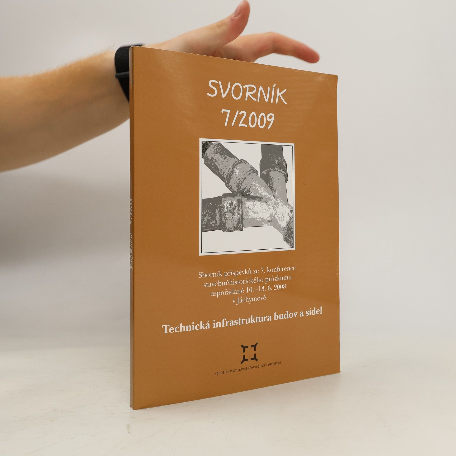 Olga Klapetková Svorník 7/2009 Technická infrastruktura budov a sídel