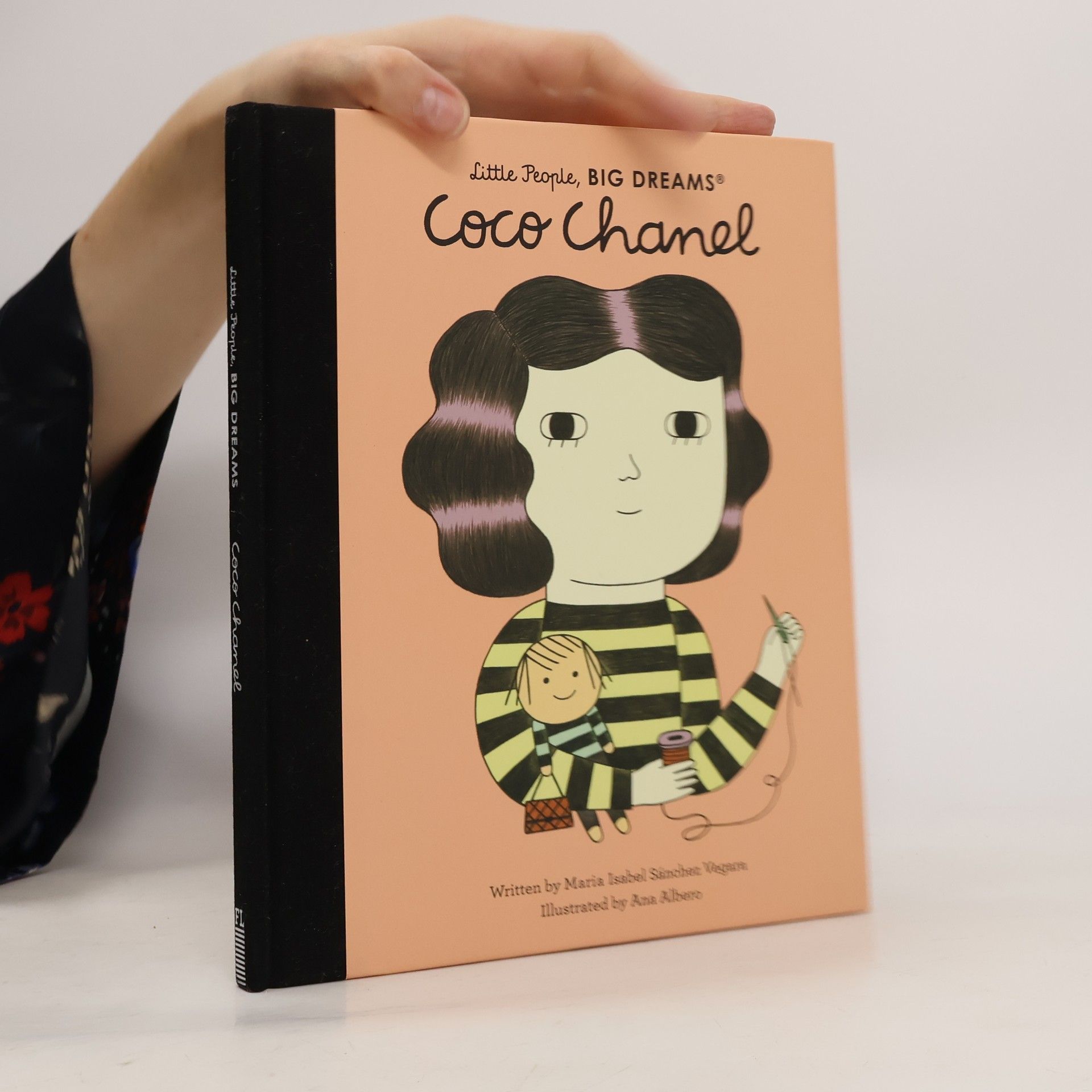 Ana Albero Little people, Big dreams : Coco Chanel
