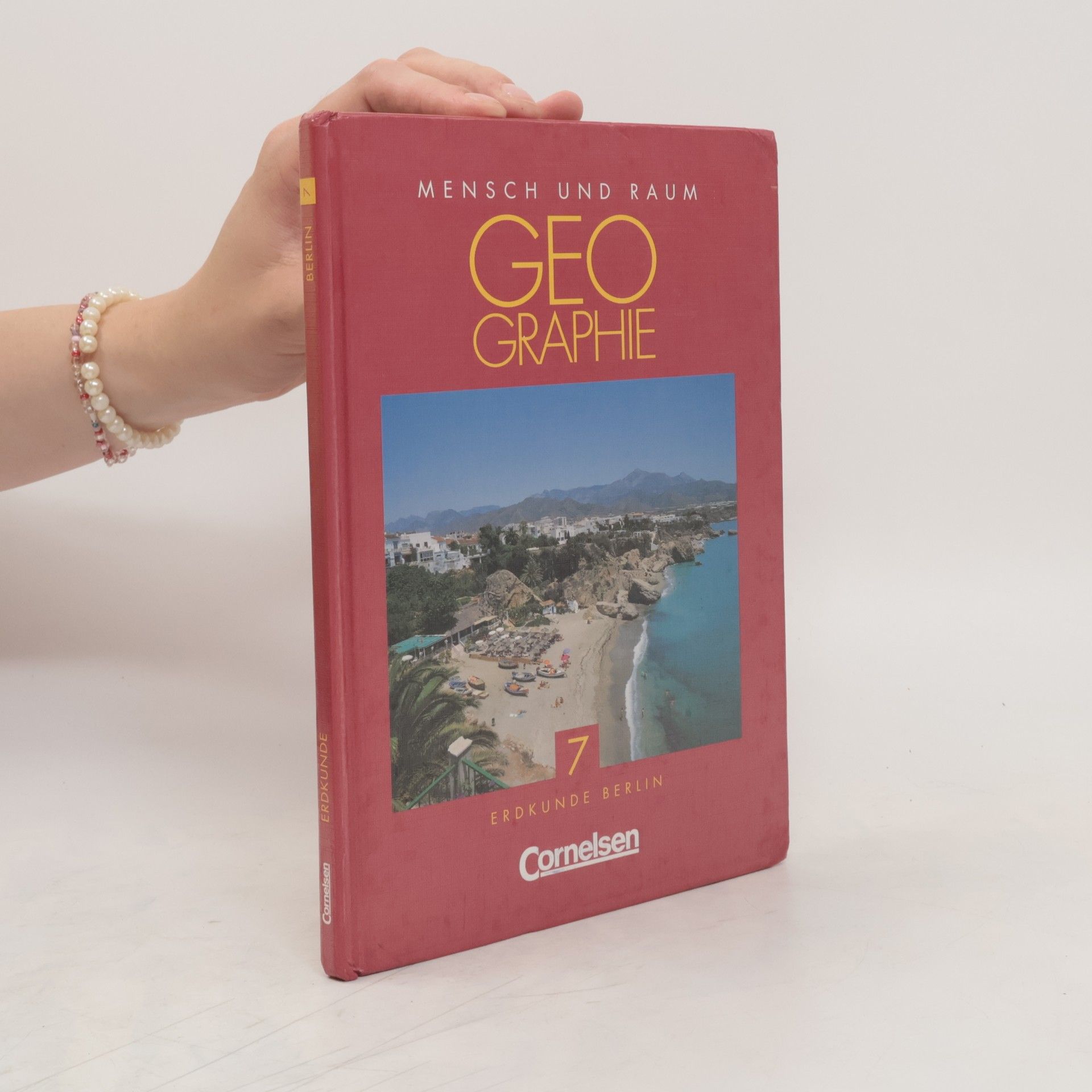 kolektiv Mensch und Raum Geographie 7.