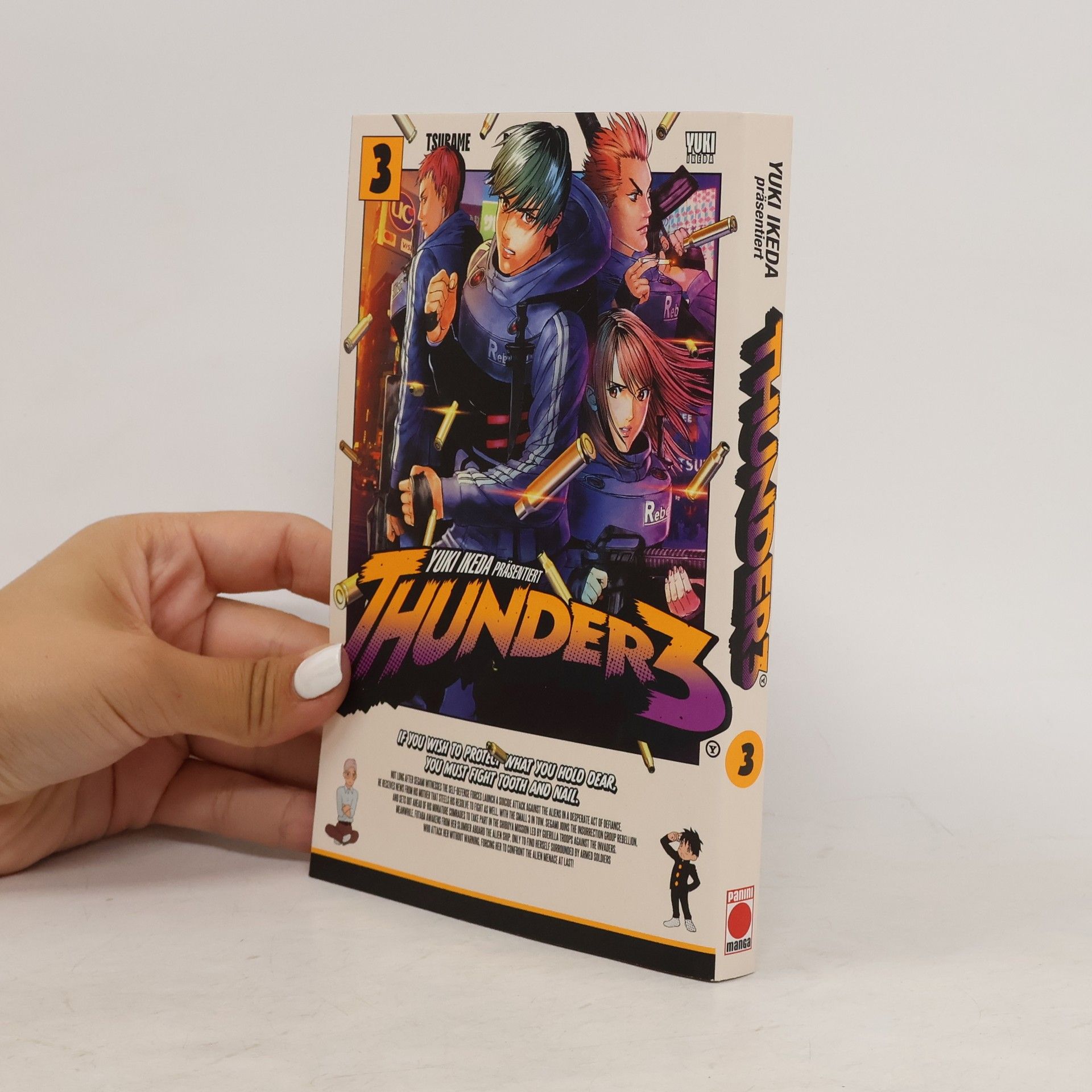 Yuuki Ikeda Thunder 3 Band 03. In diesem Sci-Fi-Manga wagen drei Freunde auf einer Rettungsmission den Sprung durch die Dimensionen
