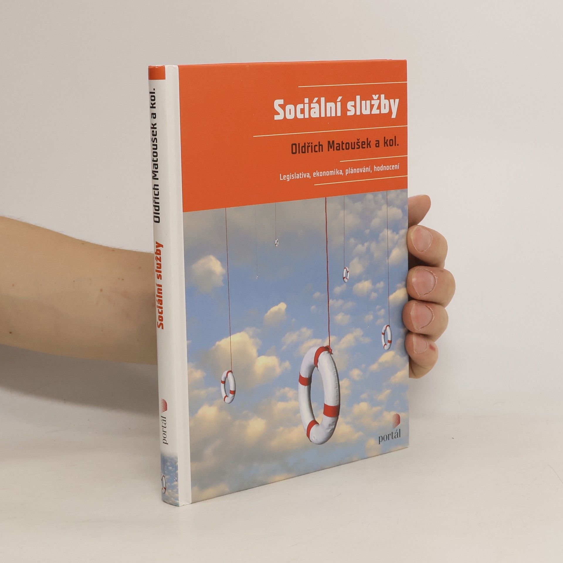 Oldřich Matoušek Sociální služby