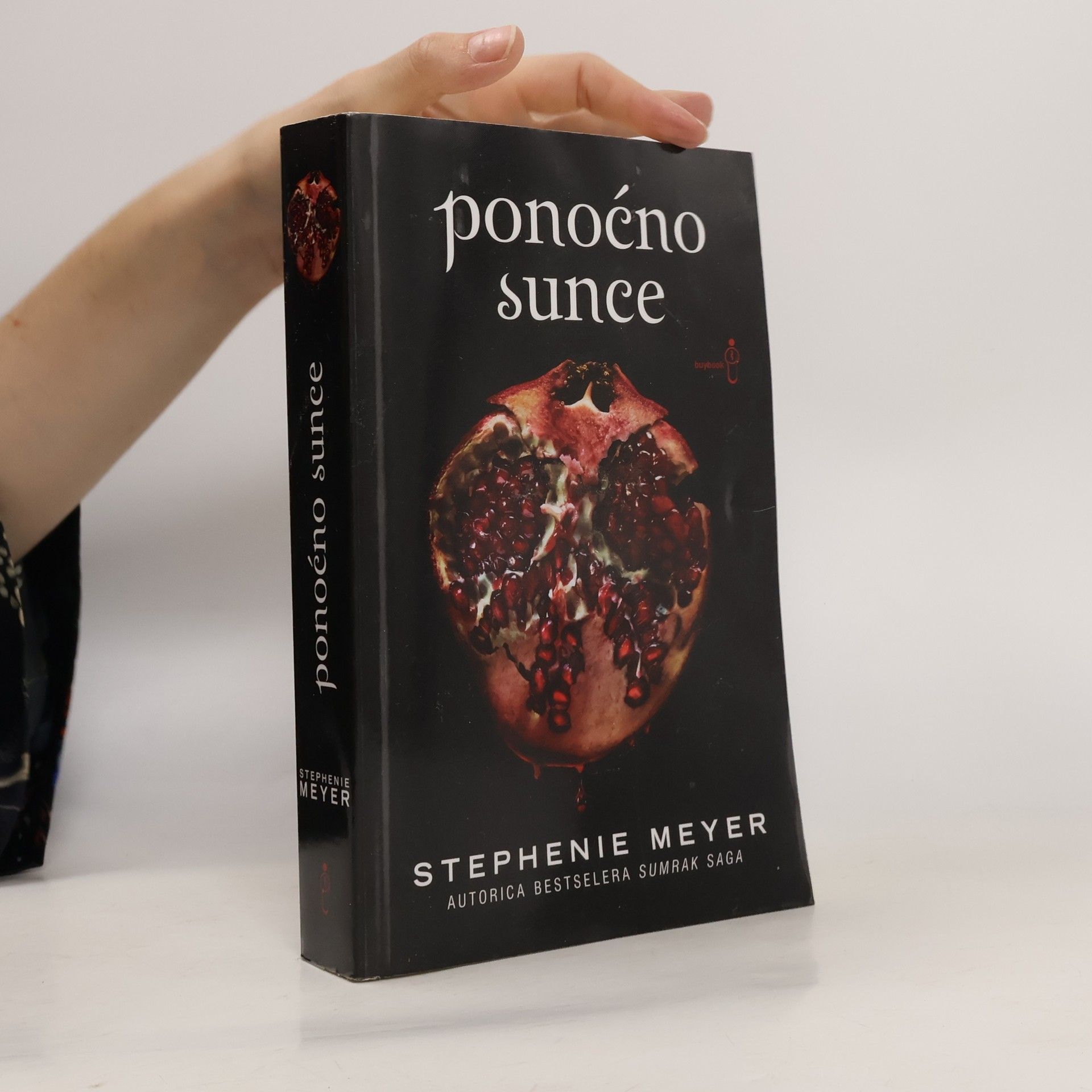 Stephenie Meyer Ponoćno sunce