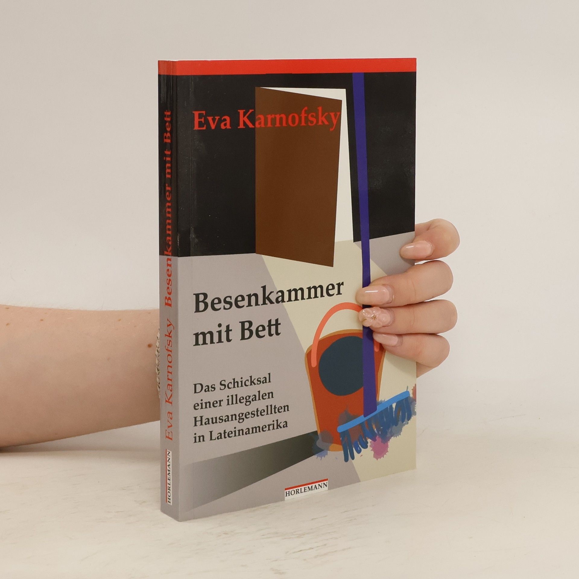 Eva Karnofsky Besenkammer mit Bett