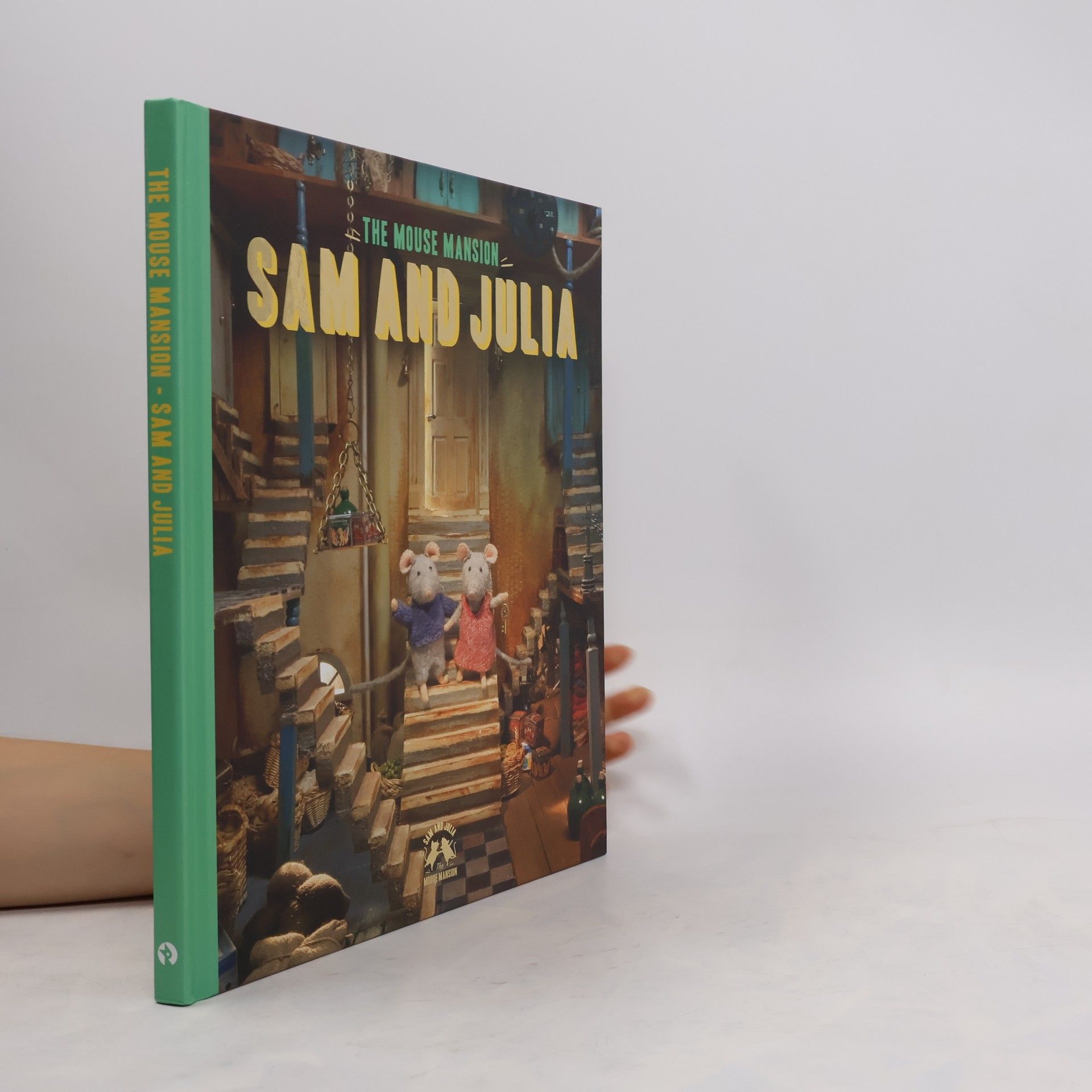 Karina Schaapman The Mouse Mansion Sam and Julia
