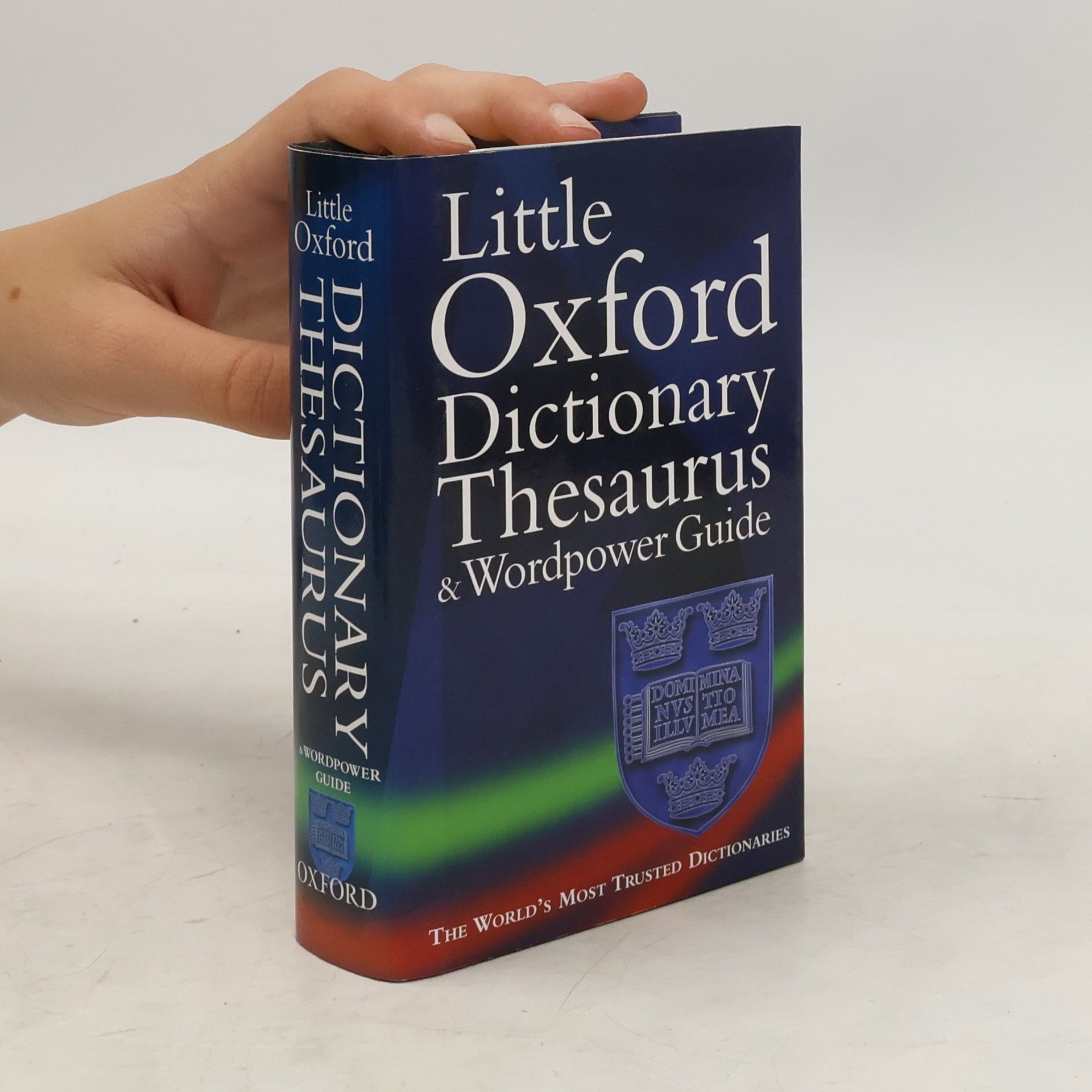 kolektiv Little Oxford Dictionary Thesaurus & Wordpower Guide