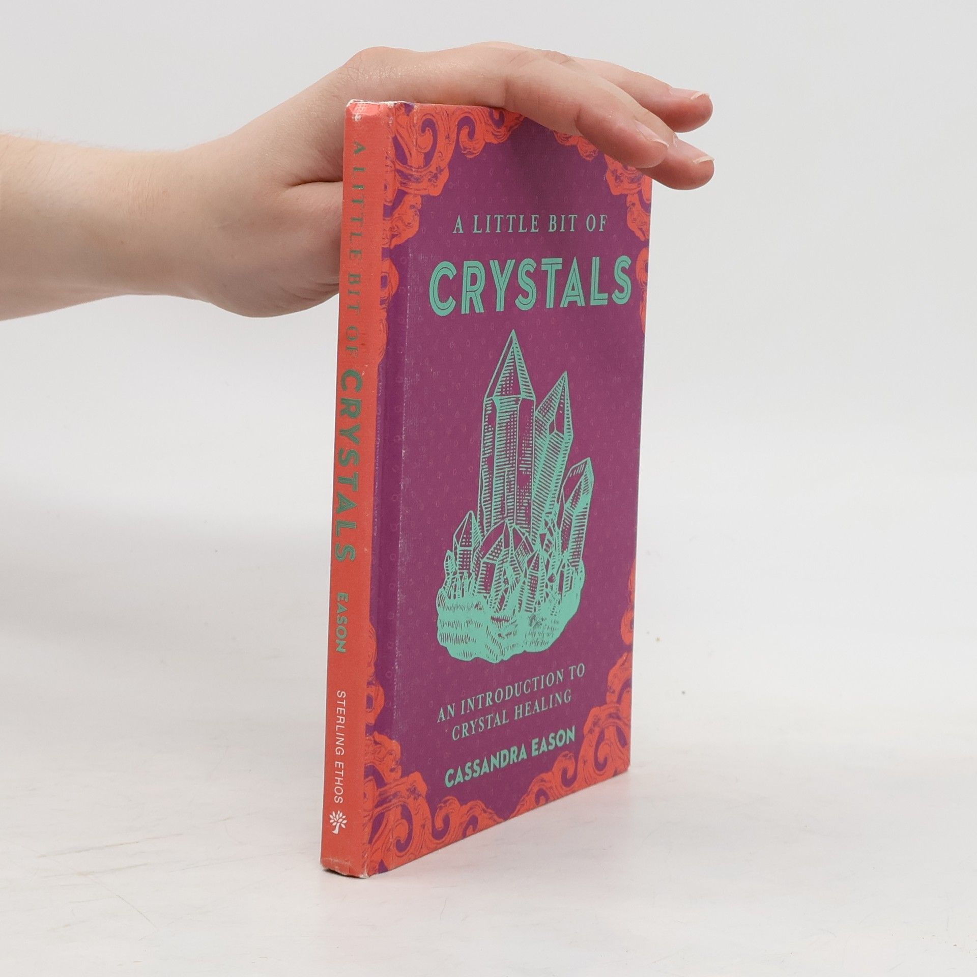 Cassandra Eason A Little Bit of Crystals
