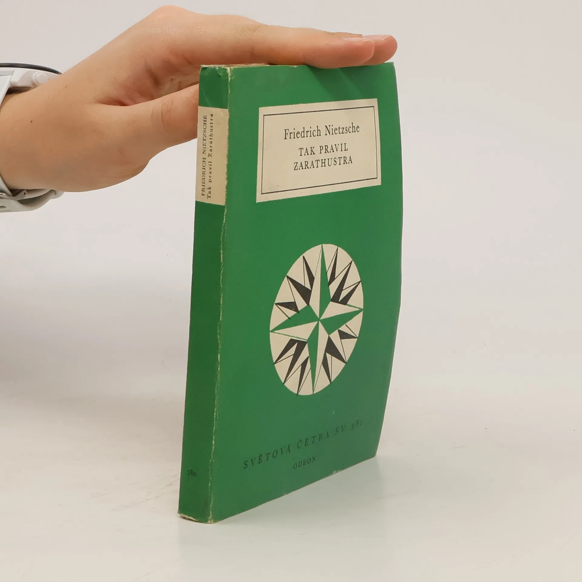 Tak pravil Zarathustra | Kniha | mäkká | Friedrich Wilhelm Nietzsche | CS