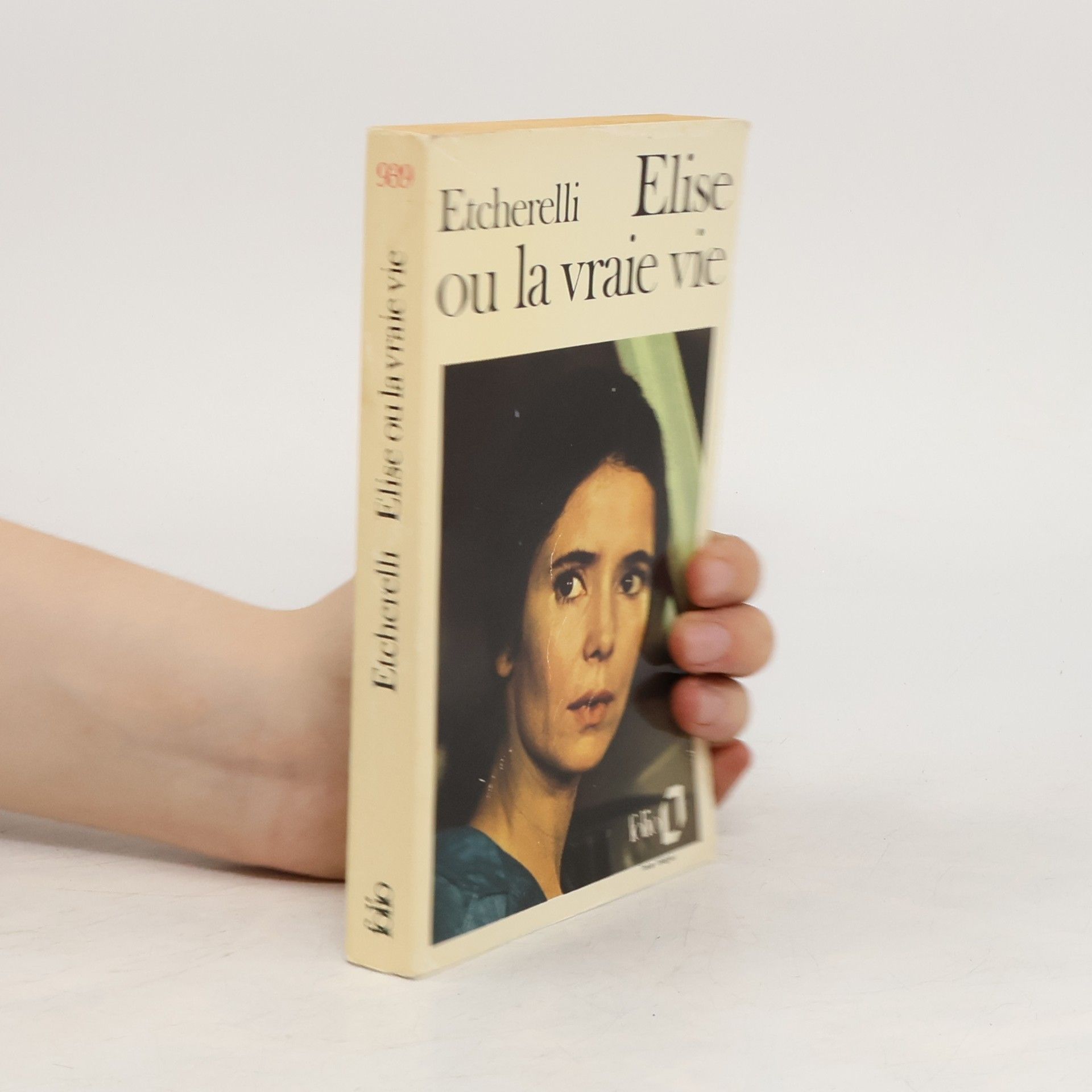 Claire Etcherelli Élise ou la vraie vie