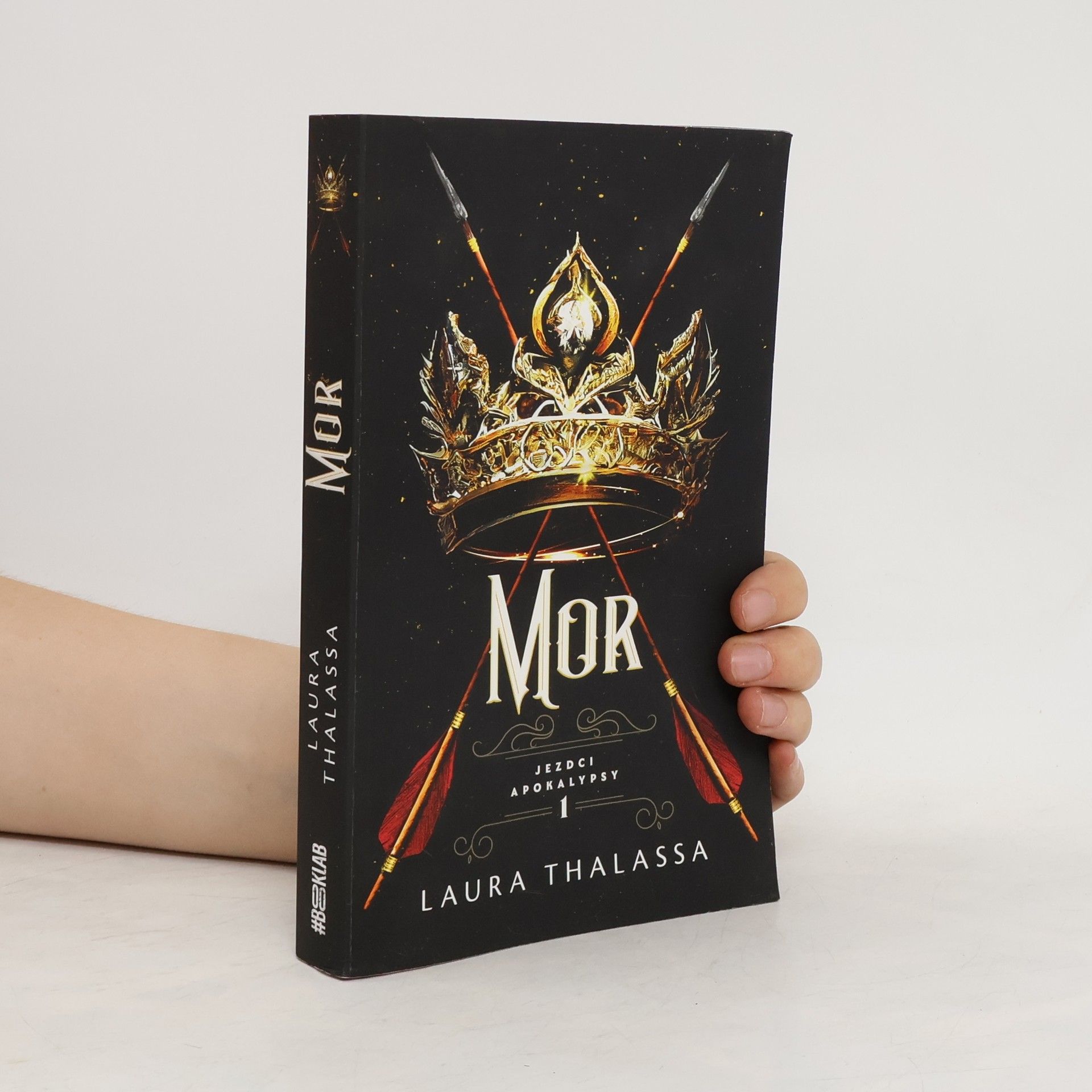Laura Thalassa Mor