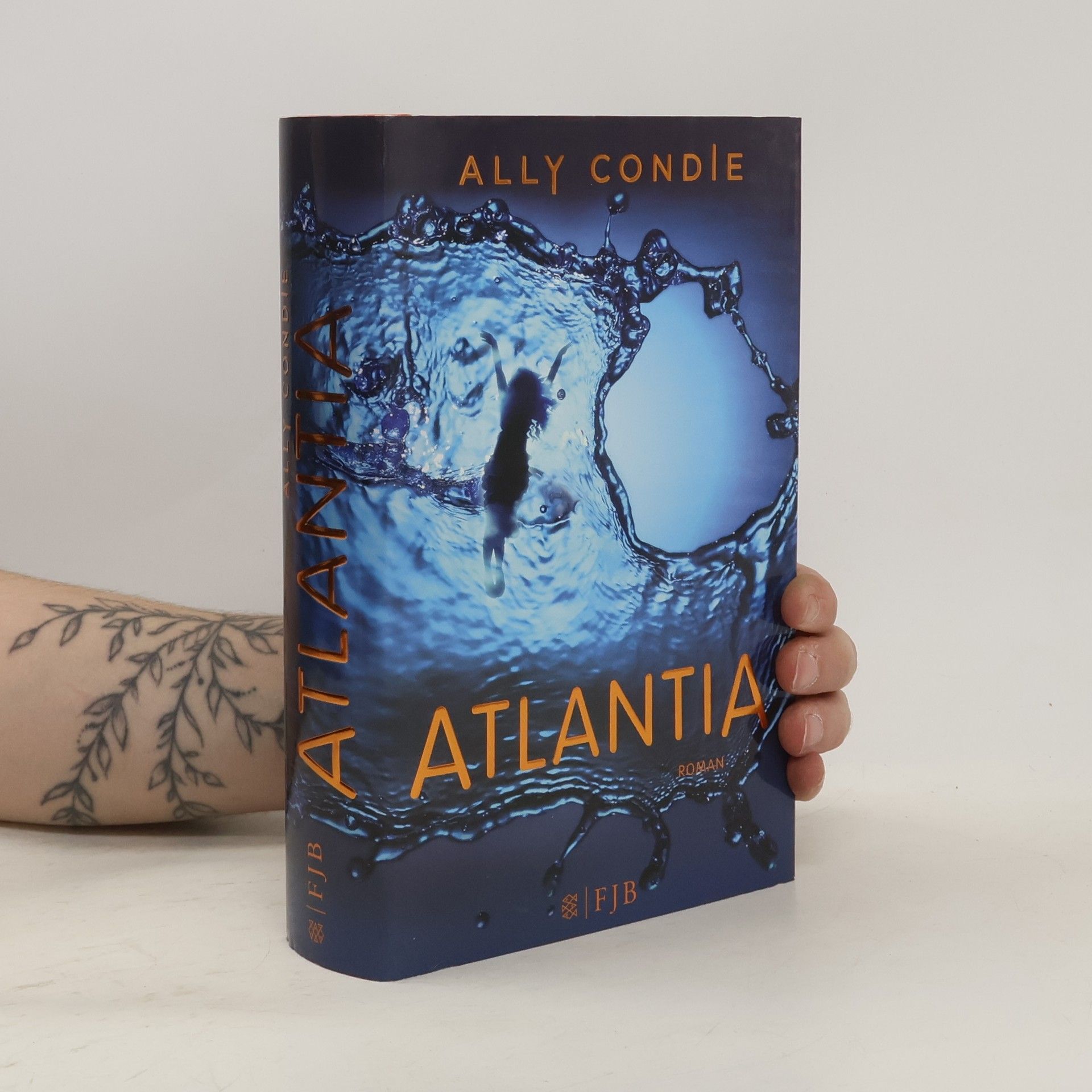 Ally Condie Atlantia
