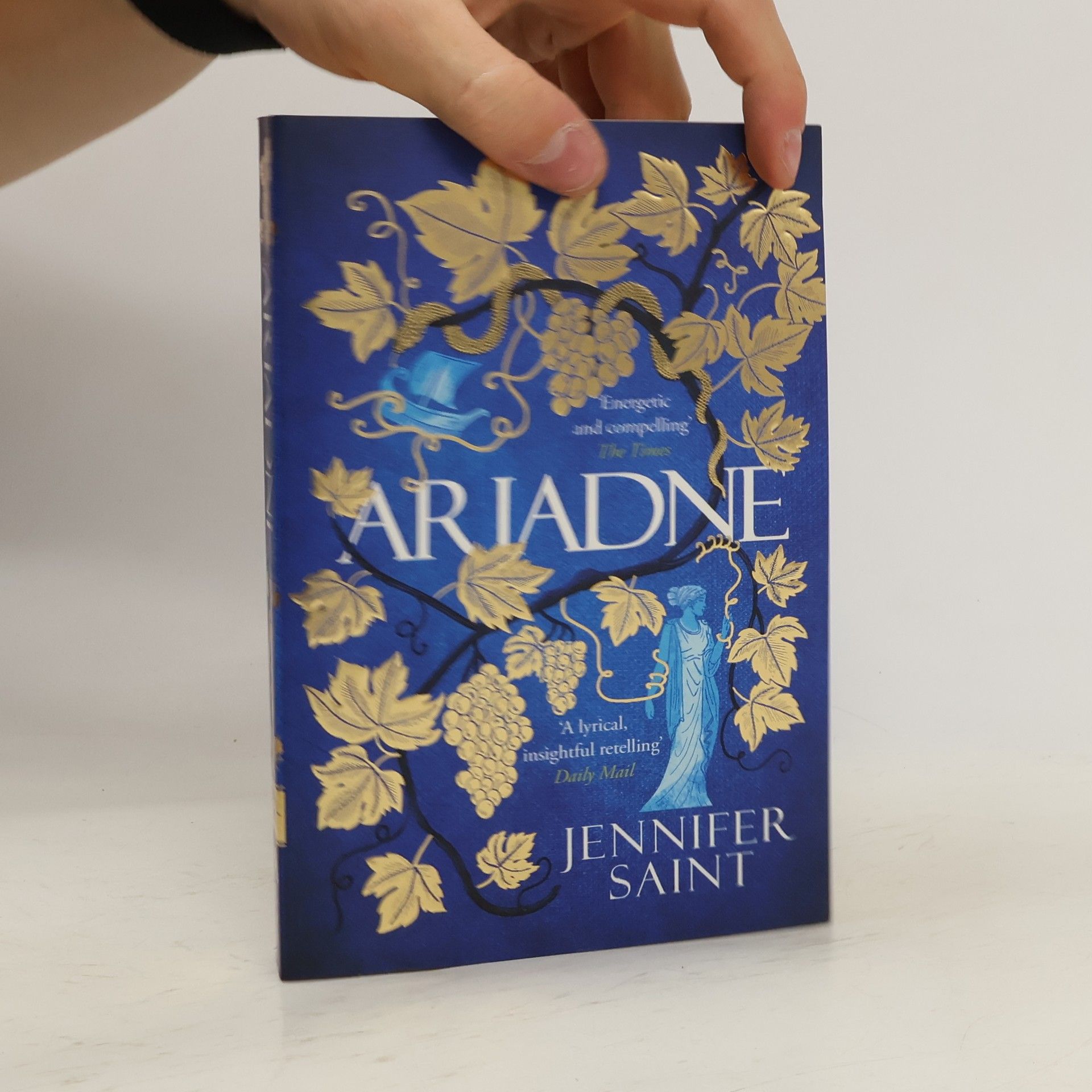Jennifer Saint Ariadne