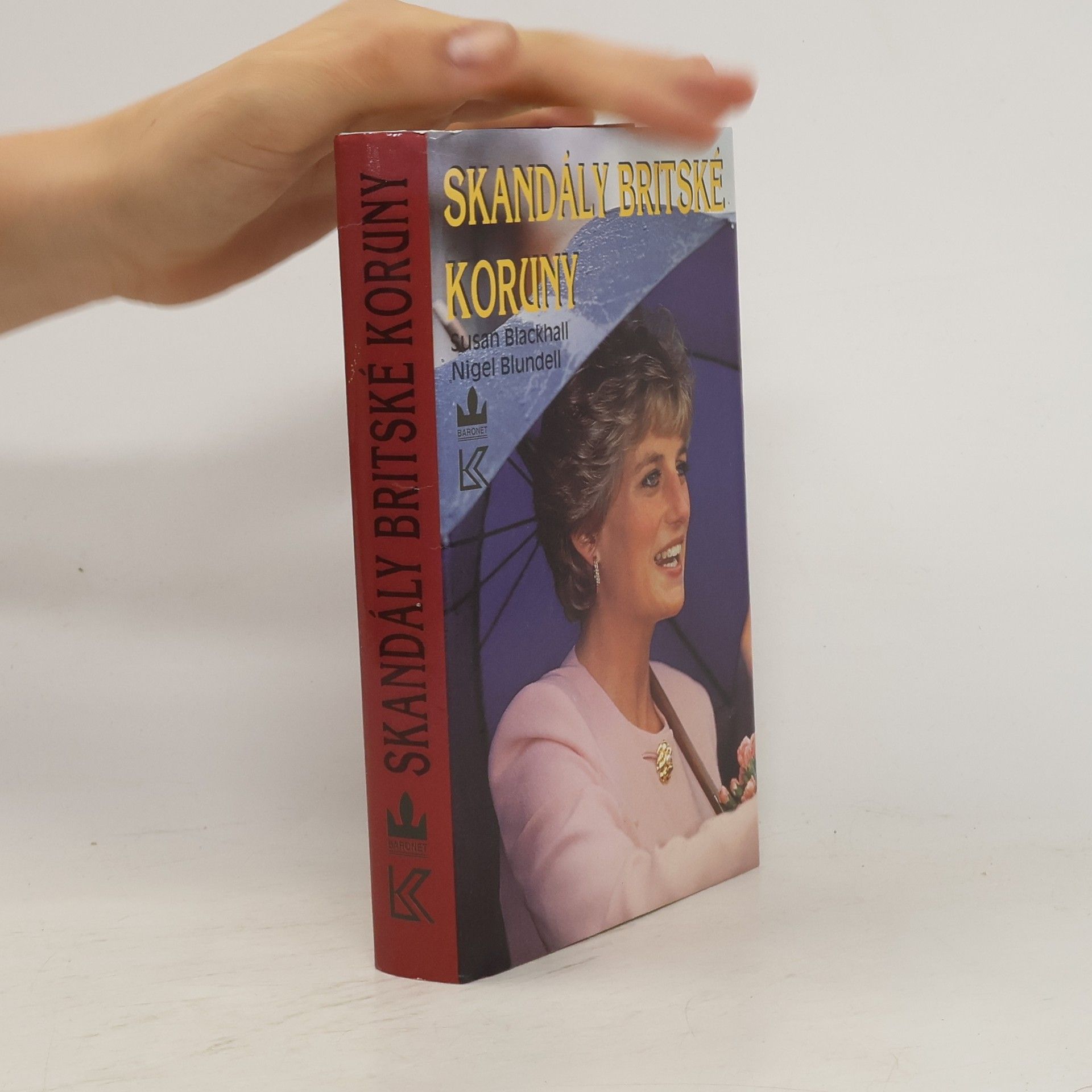 Susan Blackhall Skandály britské koruny