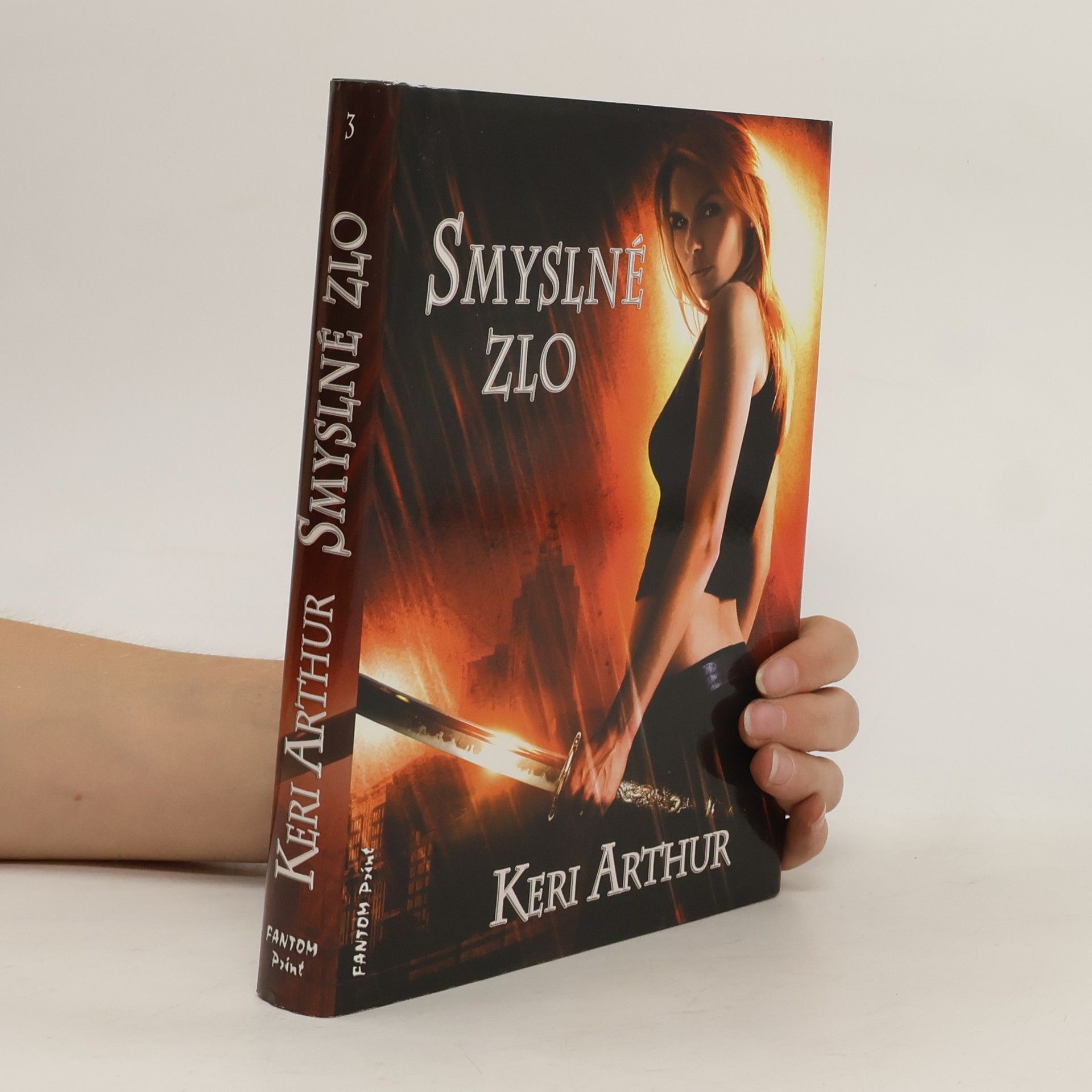 Keri Arthur Smyslné zlo