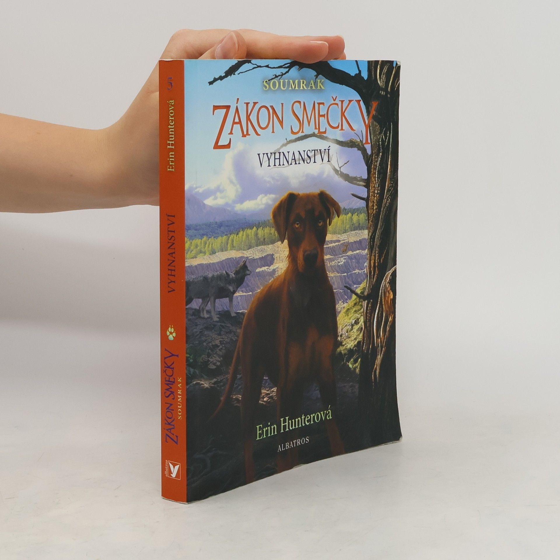 Erin Hunter Vyhnanství