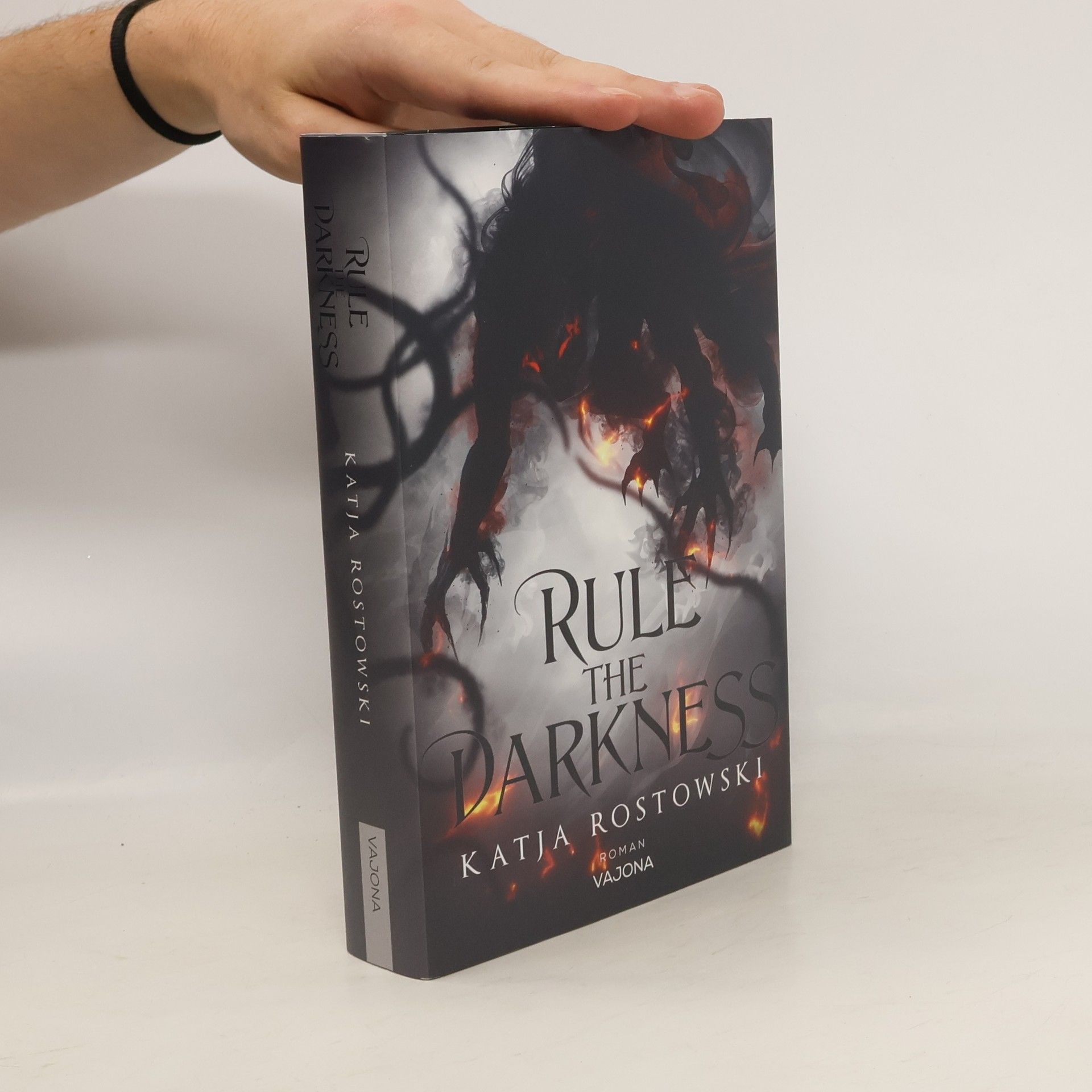 Katja Rostowski Rule the Darkness