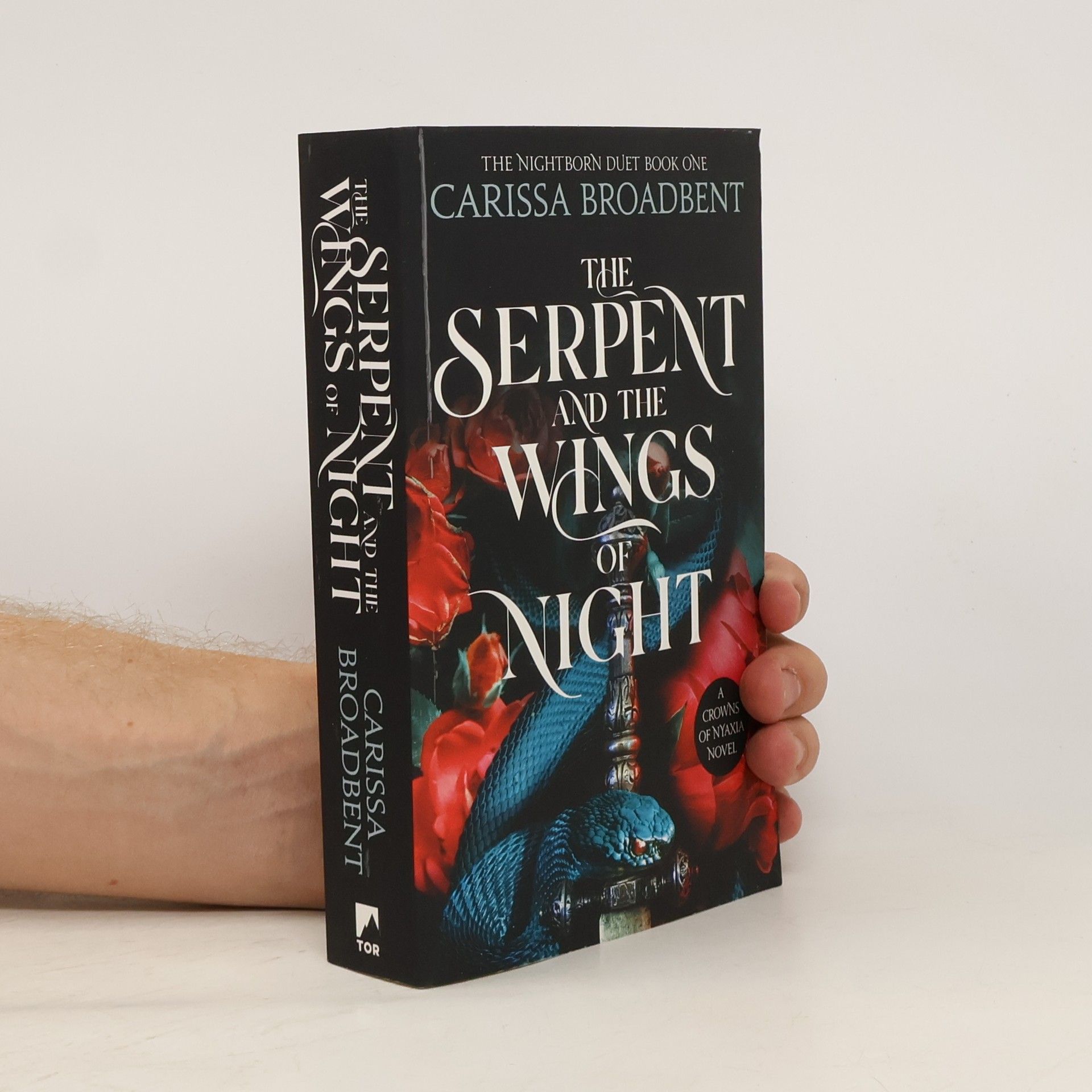 Carissa Broadbent The Serpent and the Wings of Night