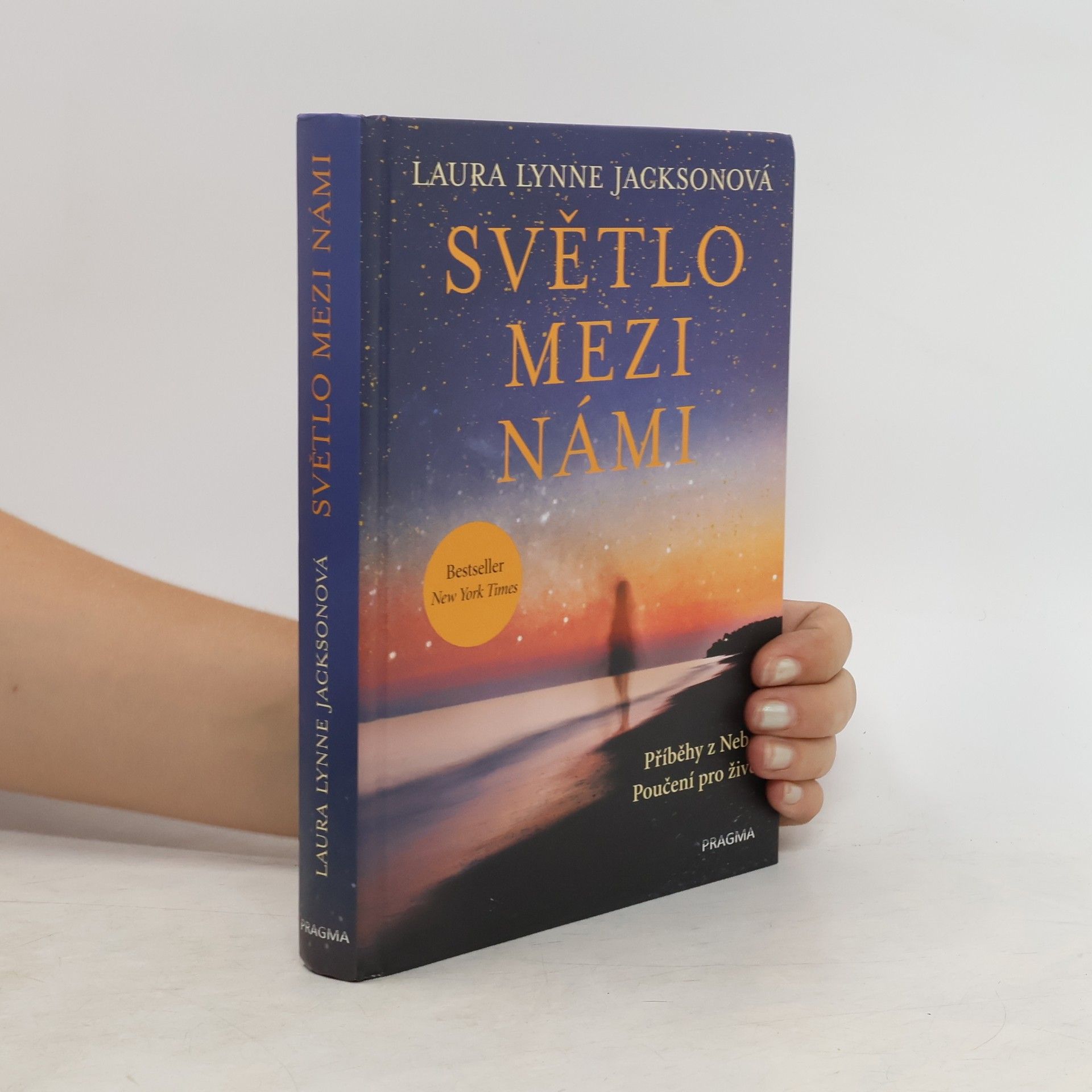 Laura Lynne Jackson Světlo mezi námi