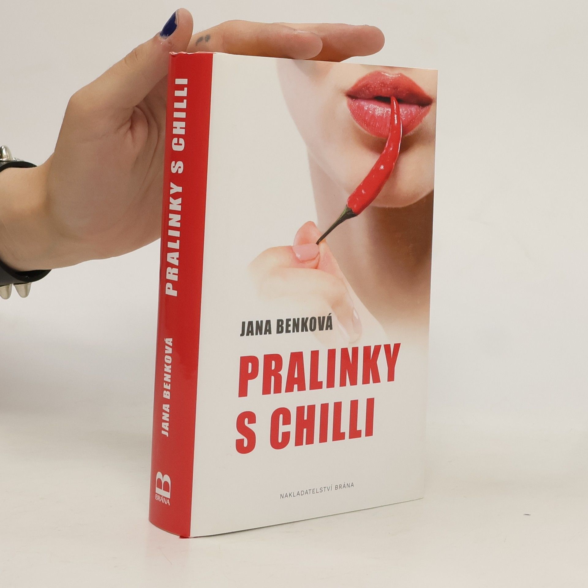 Jana Benková Pralinky s chilli