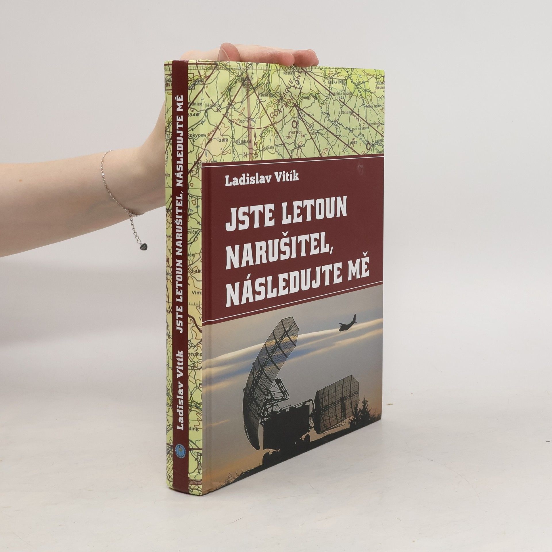 Ladislav Vitík Jste letoun narušitel, následujte mě