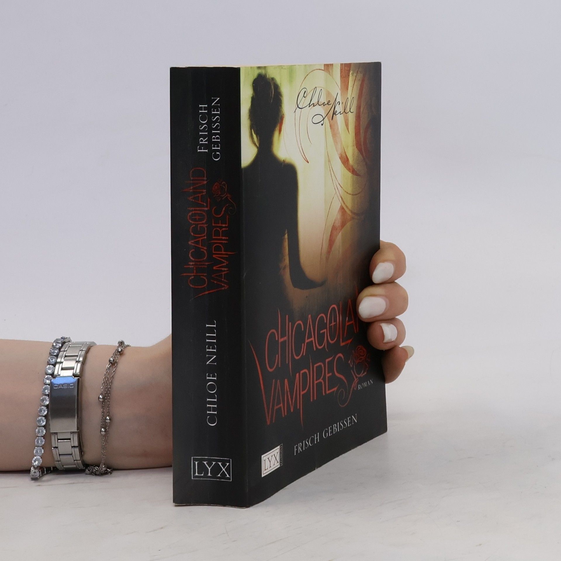 Chloe Neill Chicagoland Vampires