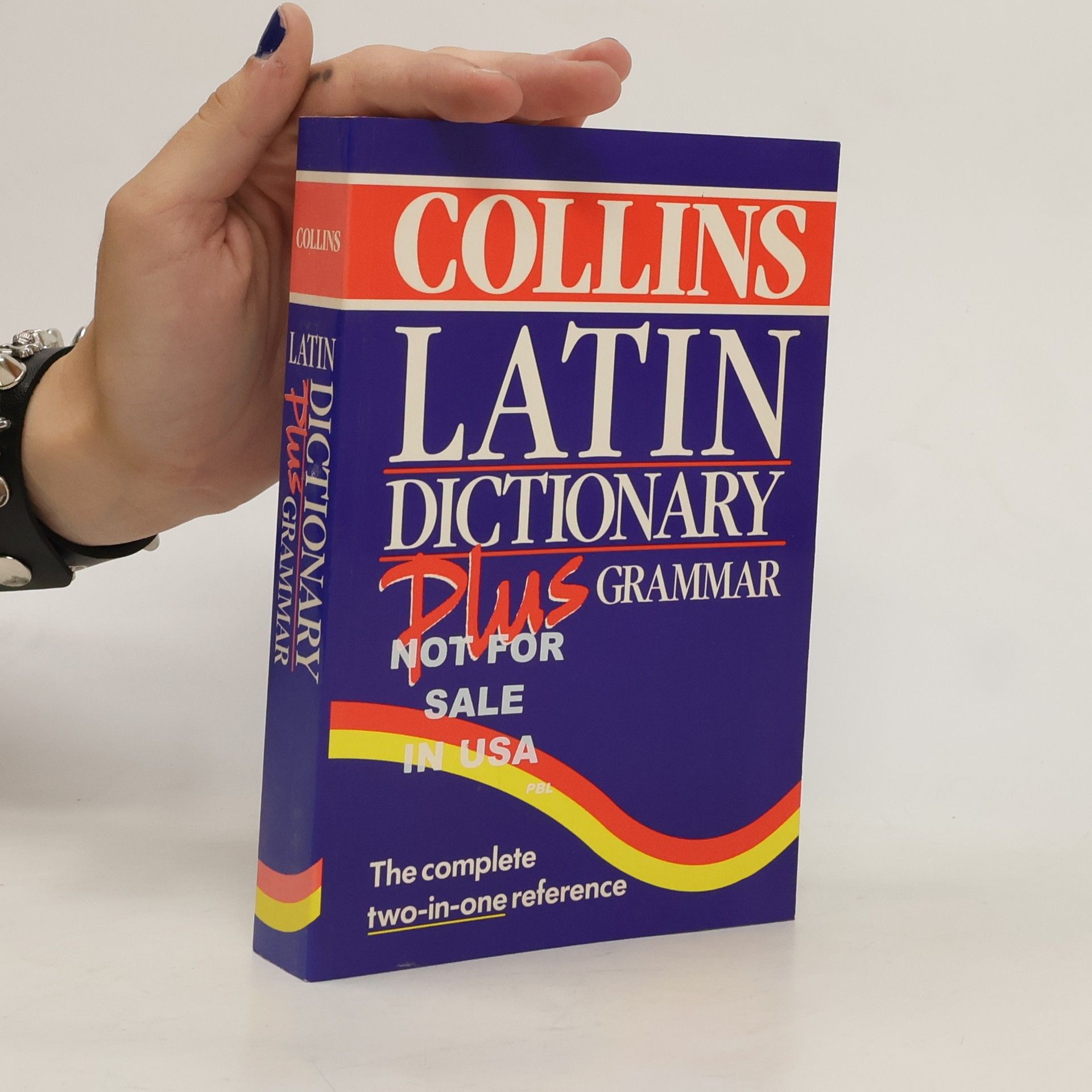Collectif d'auteurs Collins latin dictionary plus grammar