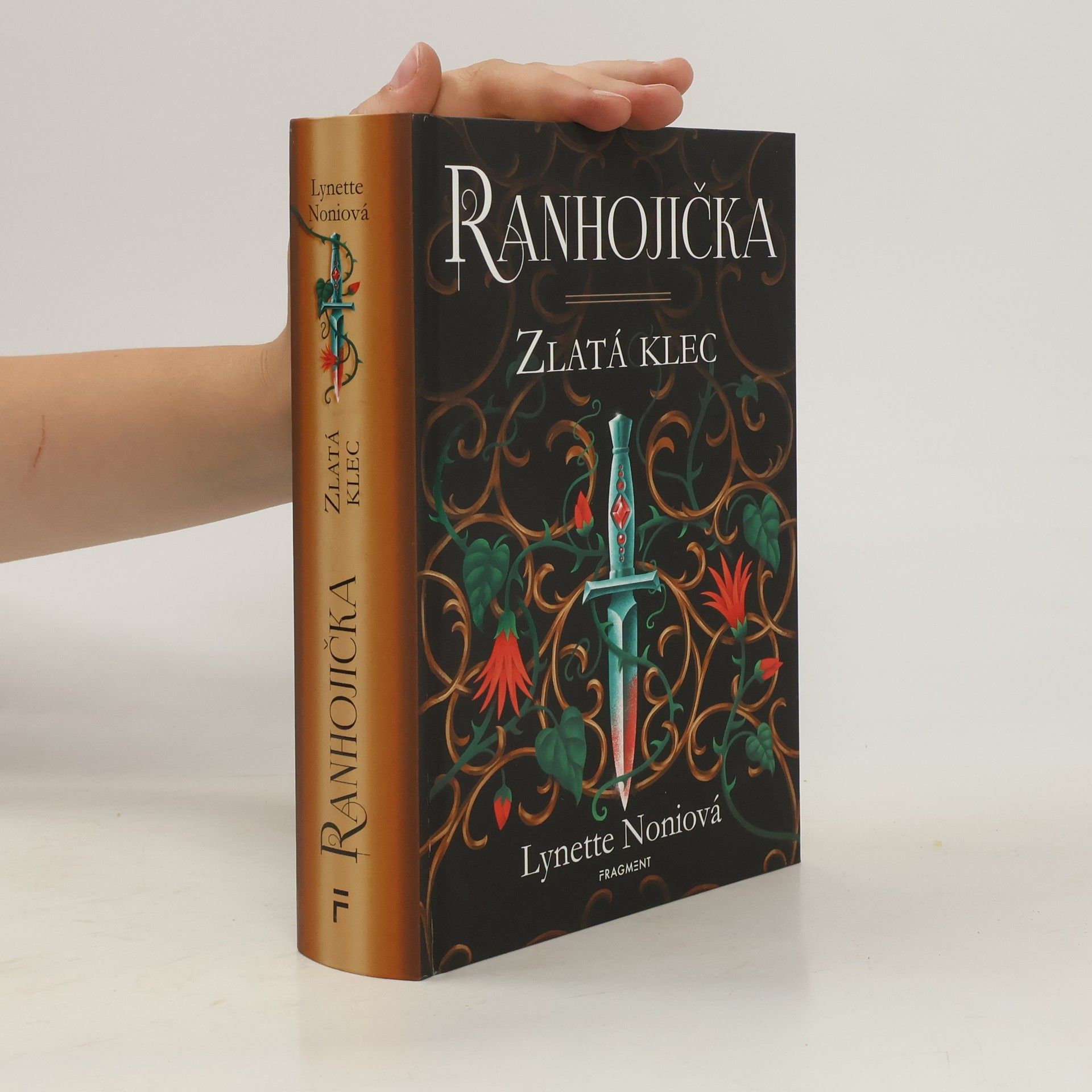 Lynette Noni Ranhojička. Zlatá klec.