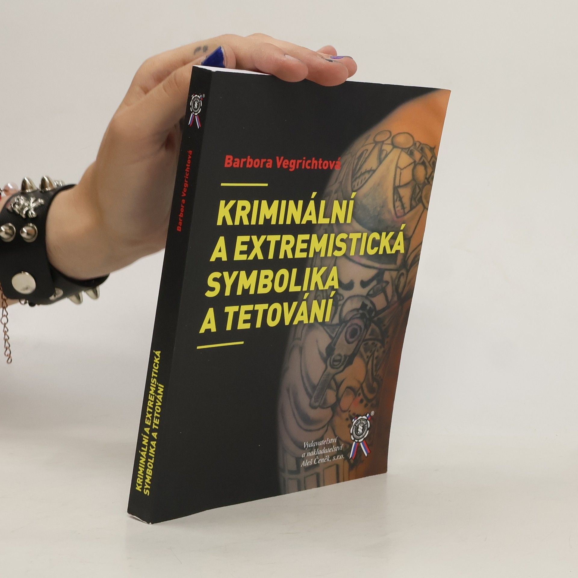 Barbora Vegrichtová Kriminální a extremistická symbolika a tetování