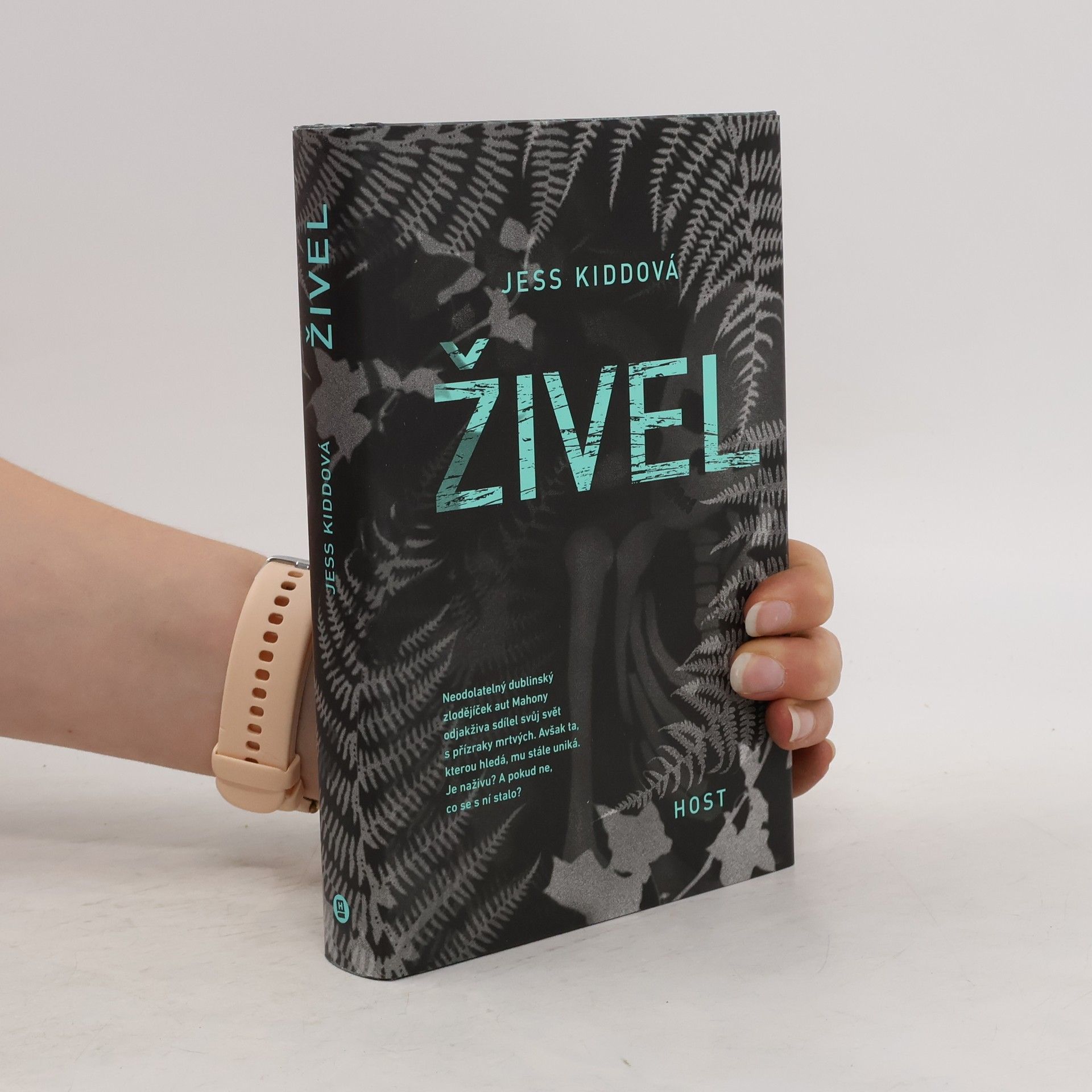 Jess Kidd Živel