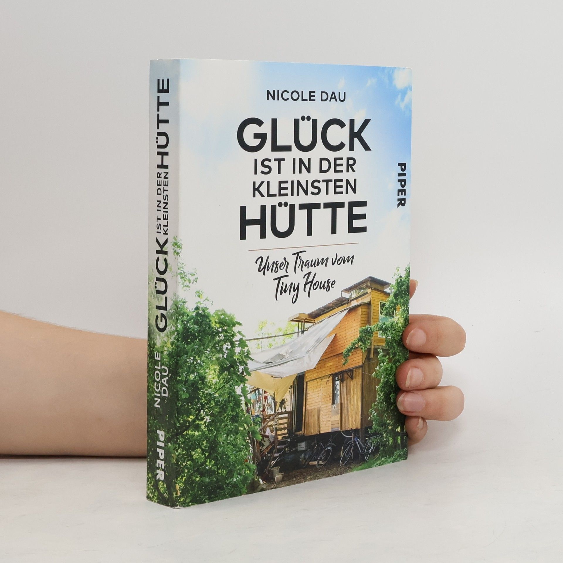 Nicole Dau Glück ist in der kleinsten Hütte