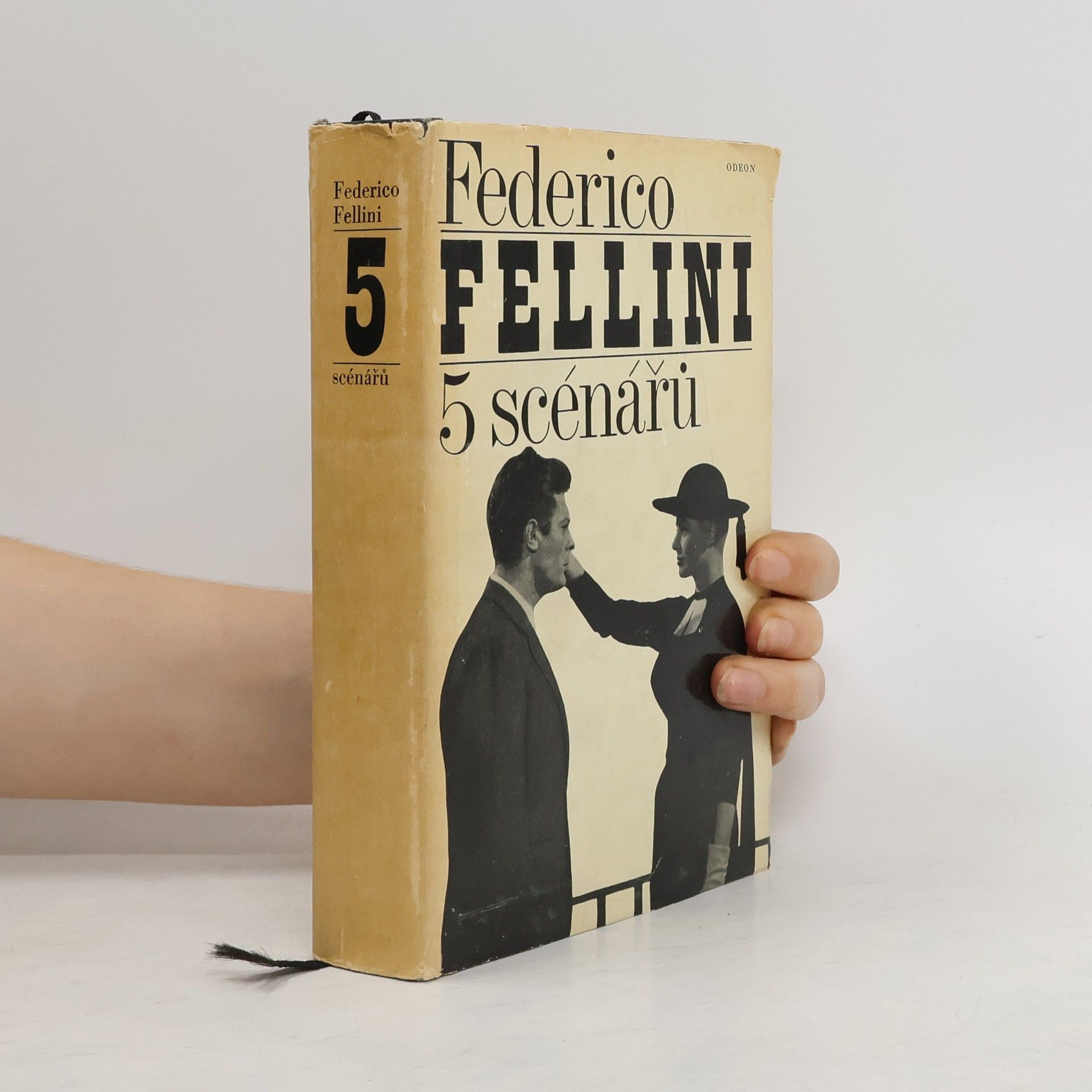Federico Fellini 5 scénářů