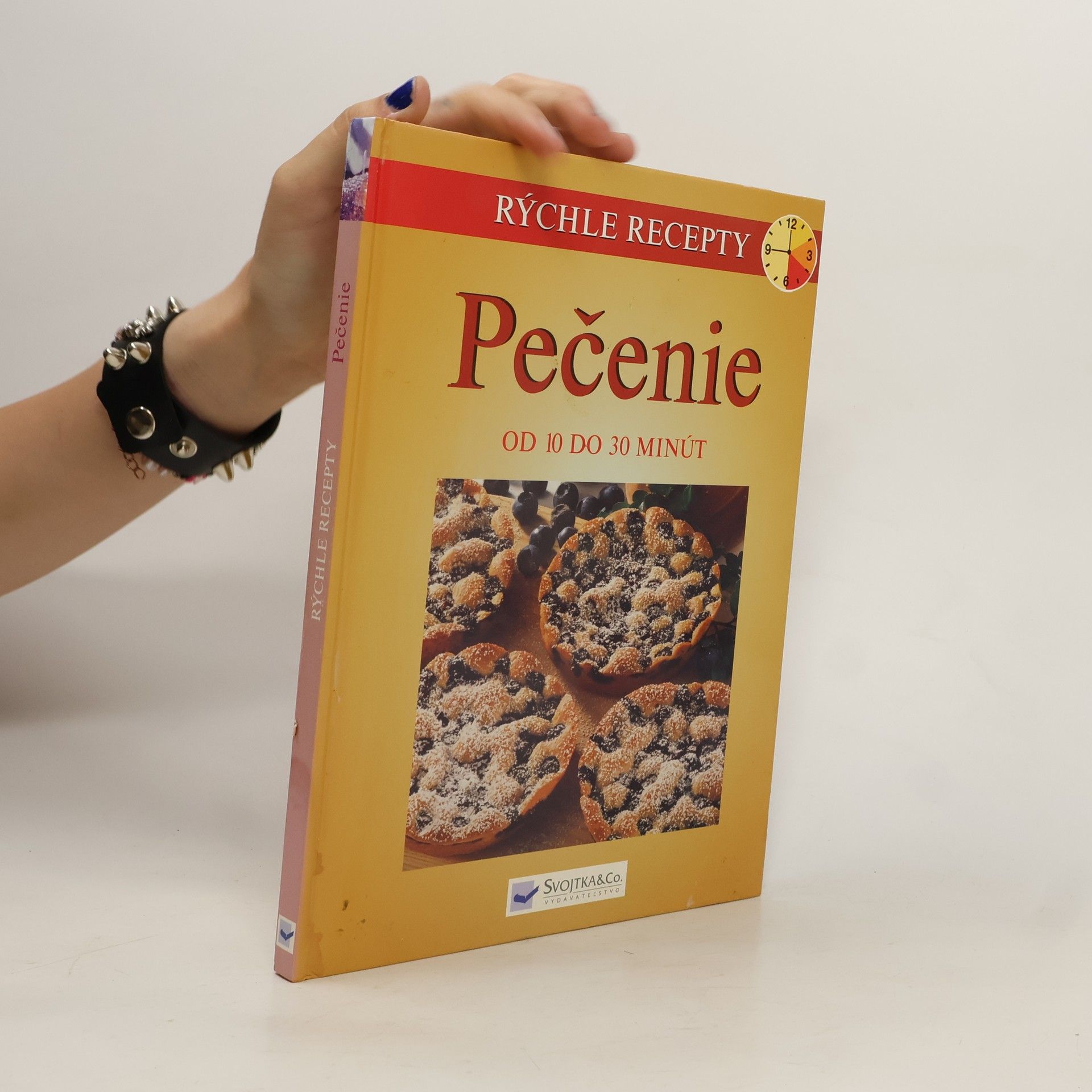 kolektiv Rýchle recepty: Pečenie (od 10 do 30 minút)