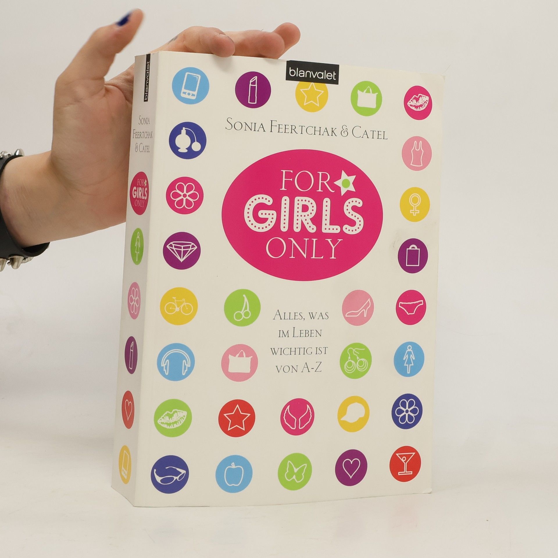 Sonia Feertchak For girls only
