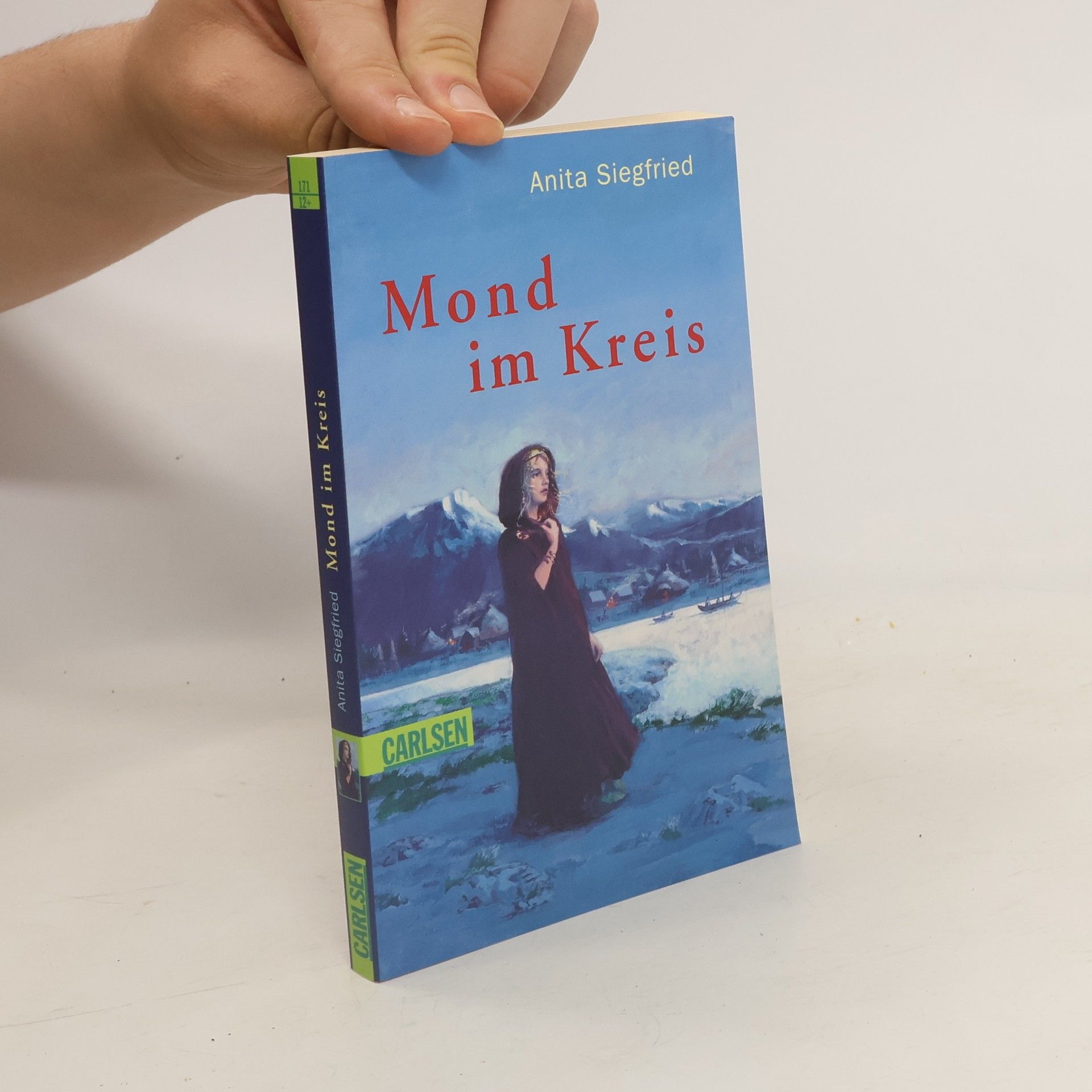 Anita Siegfried Mond im Kreis
