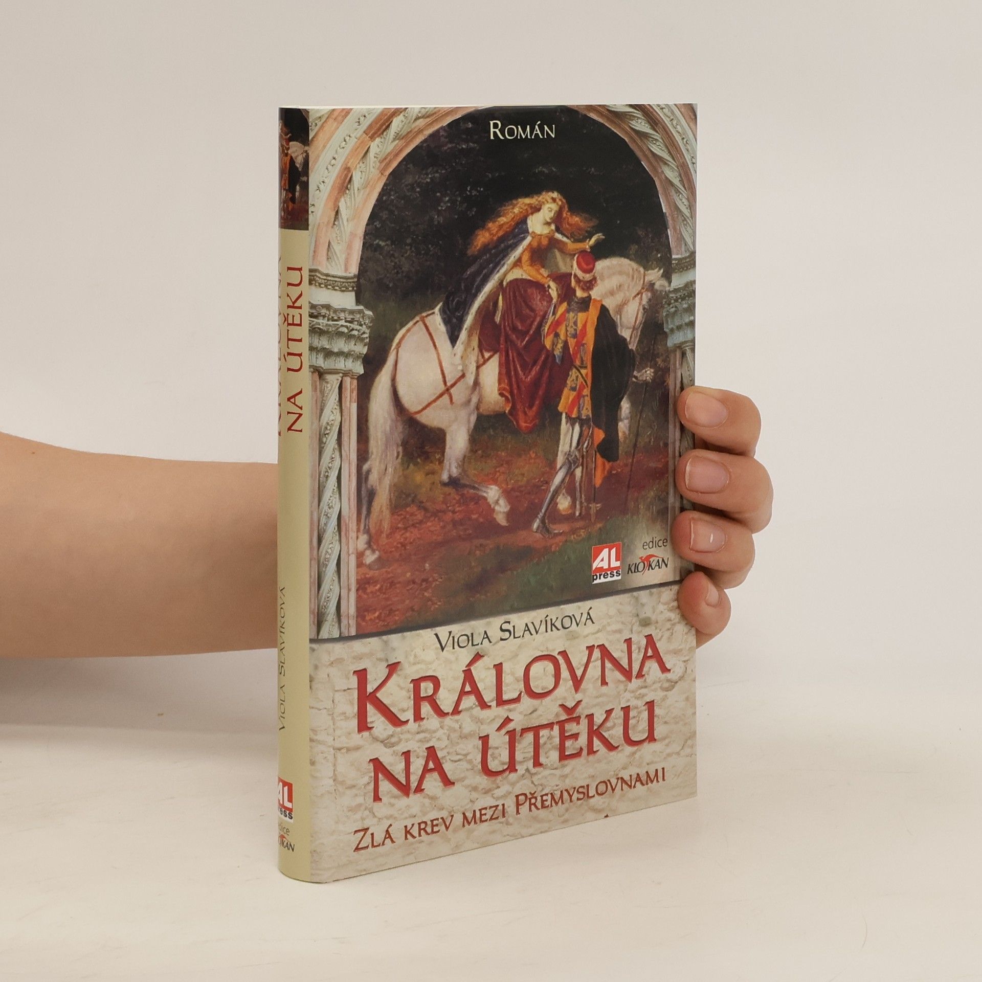 Viola Slavíková Královna na útěku