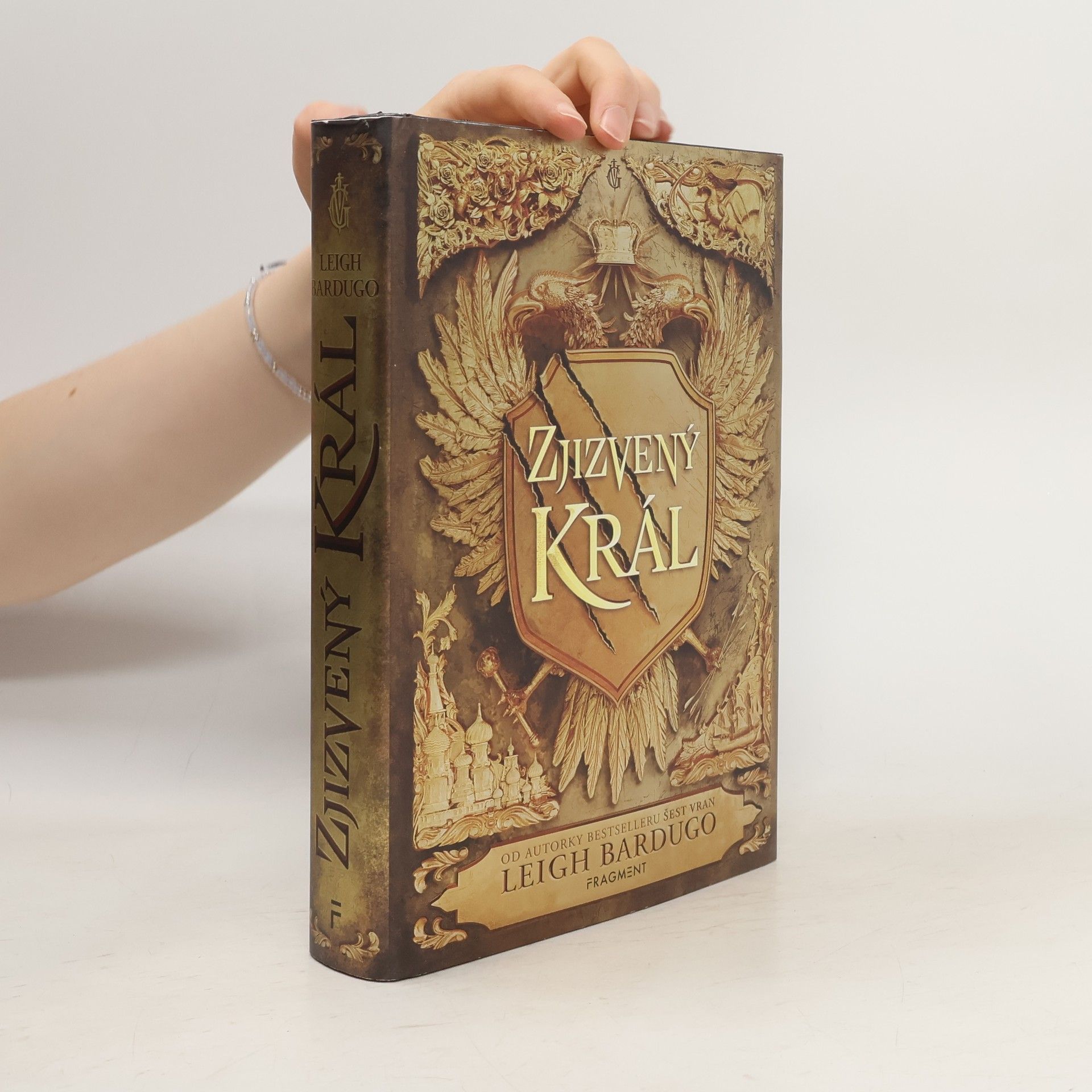 Leigh Bardugo Zjizvený král