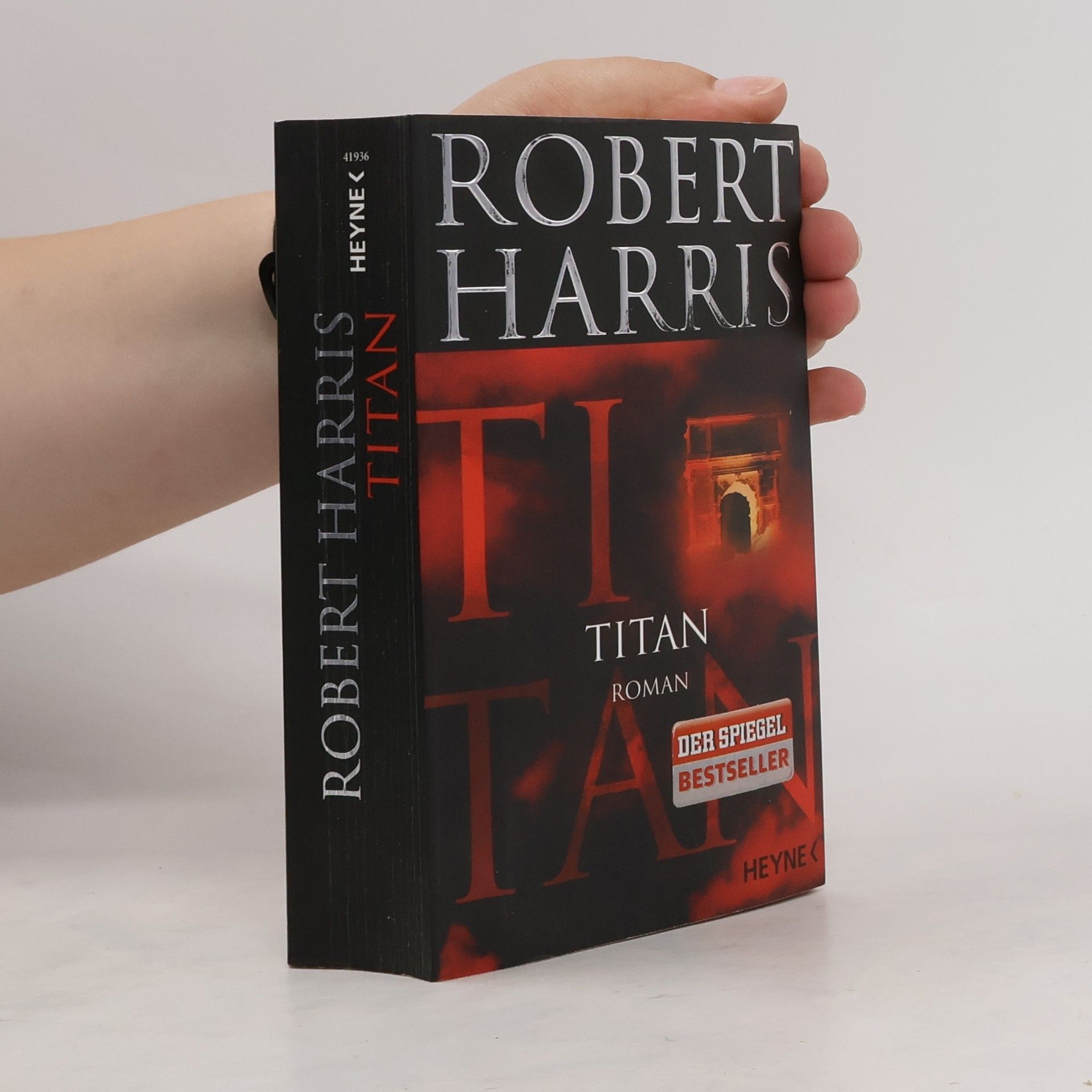Robert Harris Titan