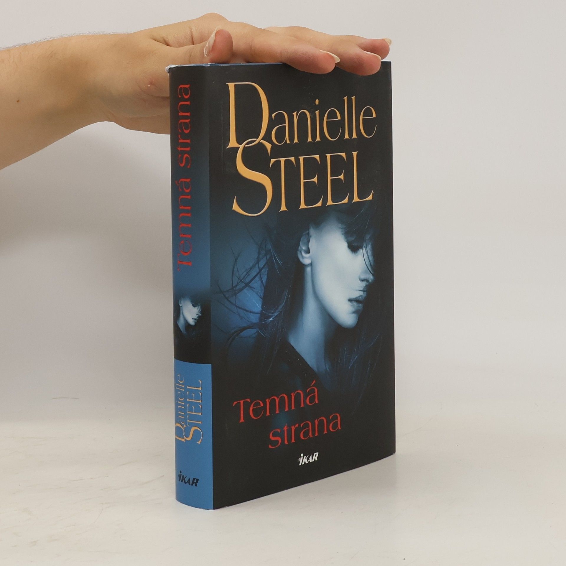 Danielle Steel Temná strana